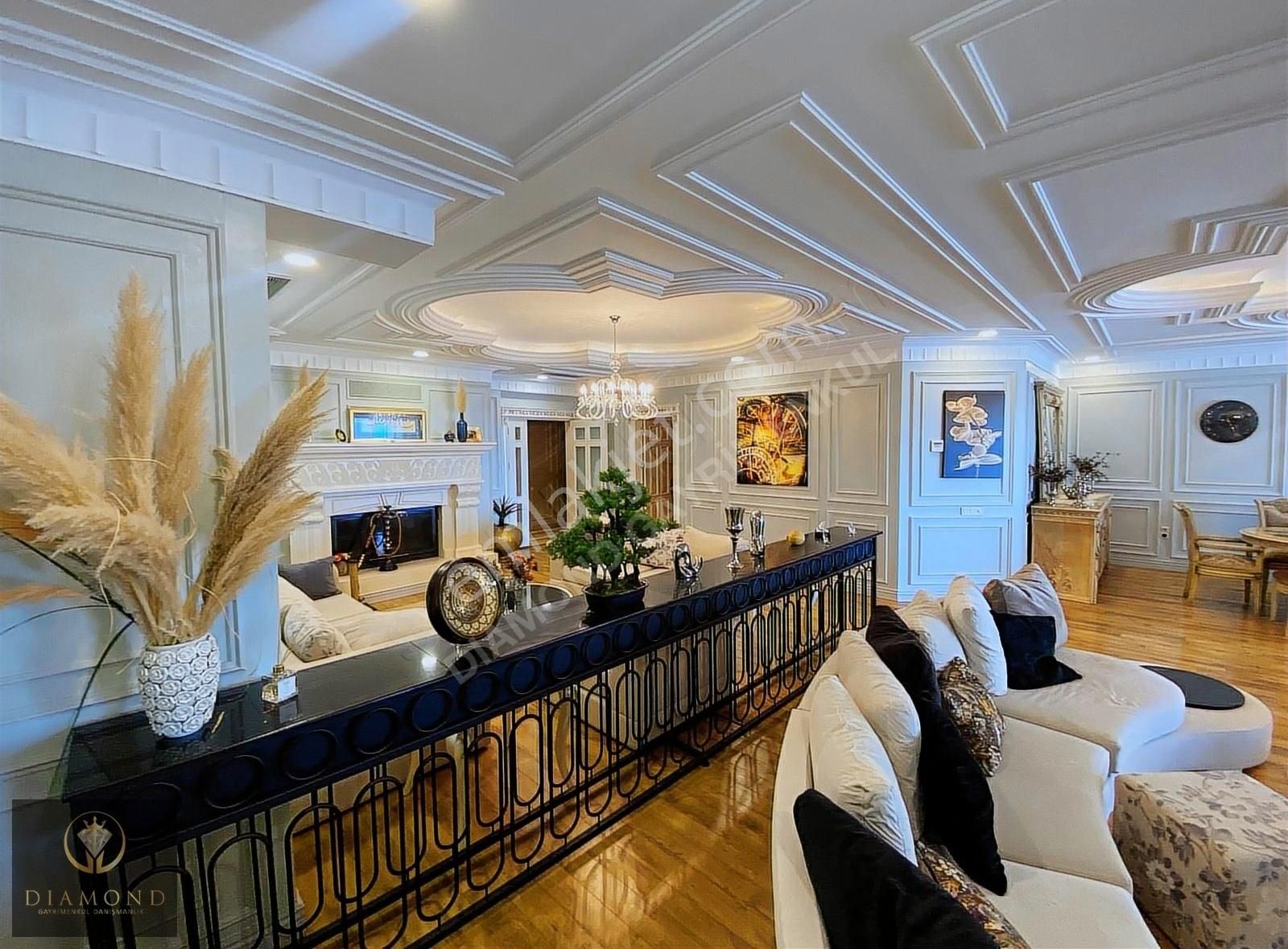 İstanbul'da 12+4 Satılık Yalı Malikanesi Denize Sıfır Müstaki Havuzlu - Görsel 27