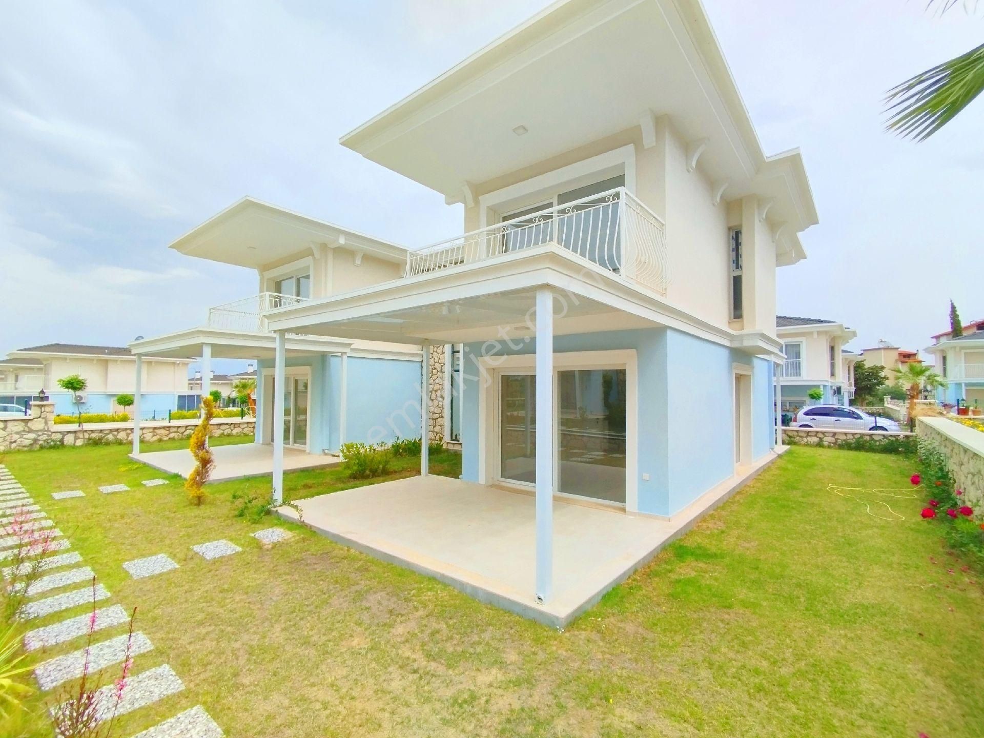Davutlar Sıfır Dublex Villa Termal Havuzlu