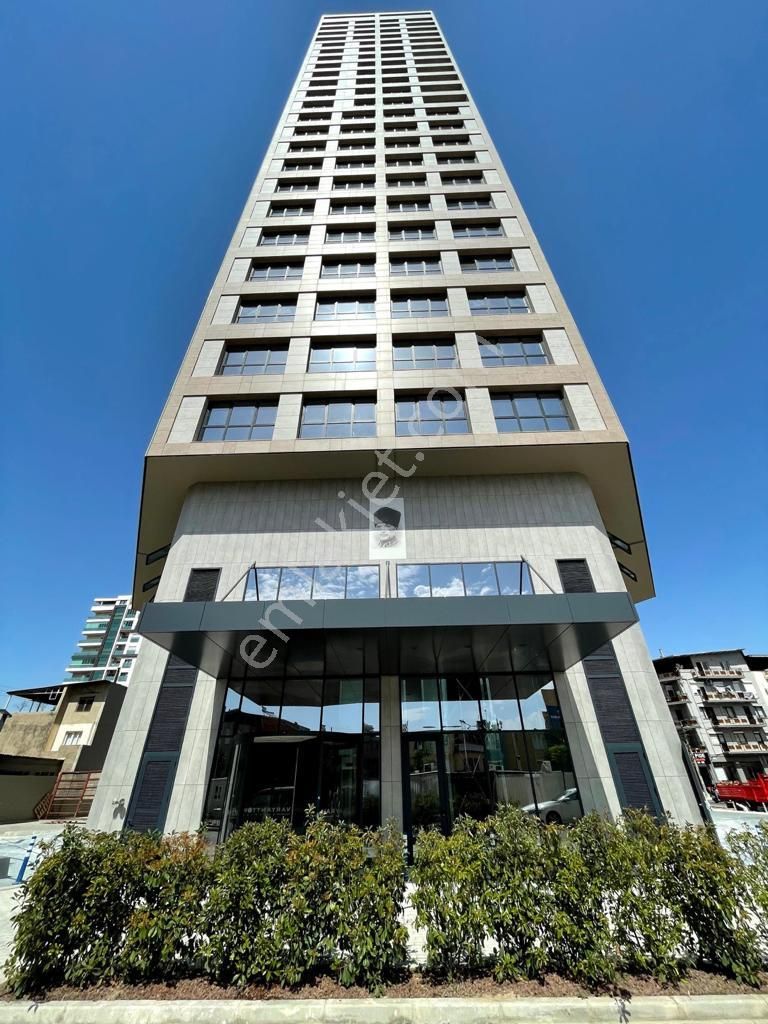 Bornova Varyant Tower Da Kiralık Eşyalı 1+1 Luks Daire