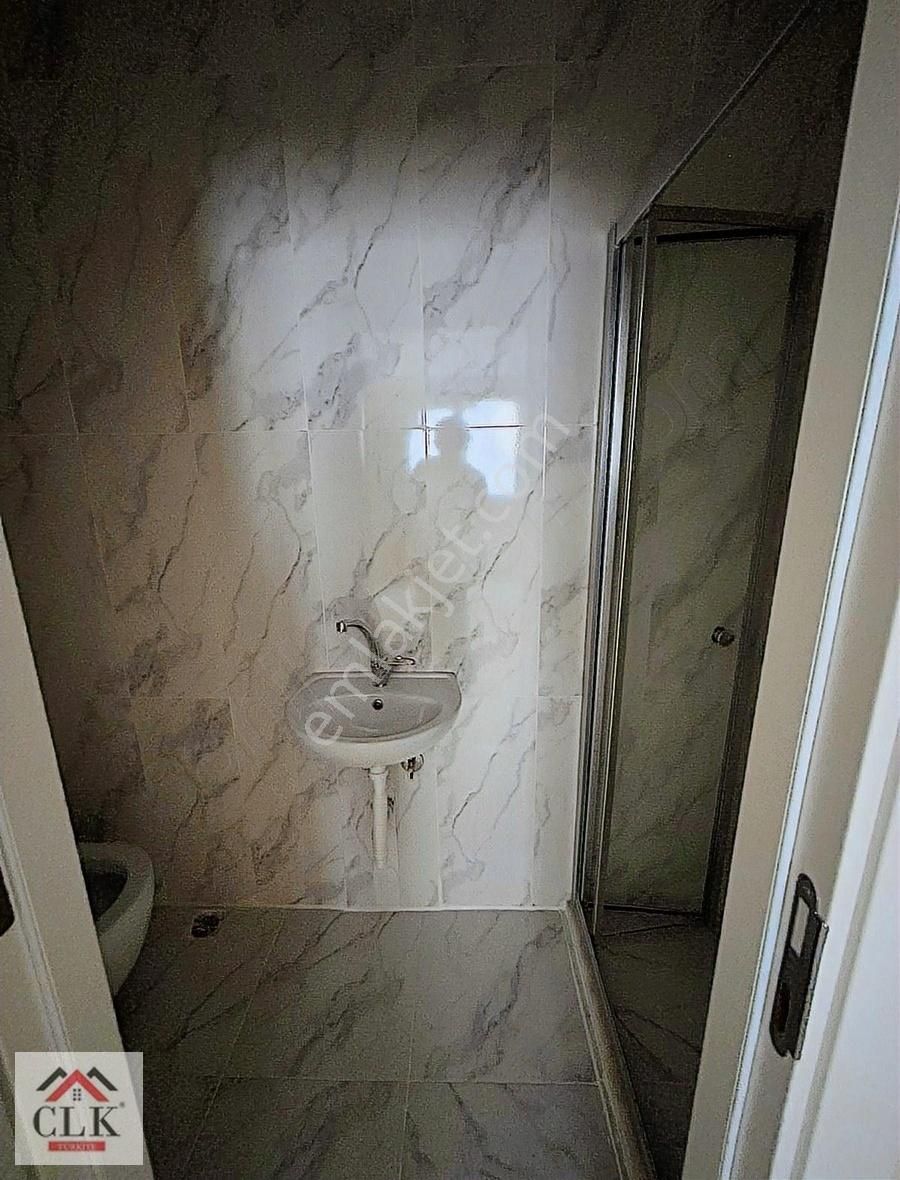 Çekmeköy Safranbolu Evlerin De Satılık 3+1 Ara Kat Daire - Görsel 6