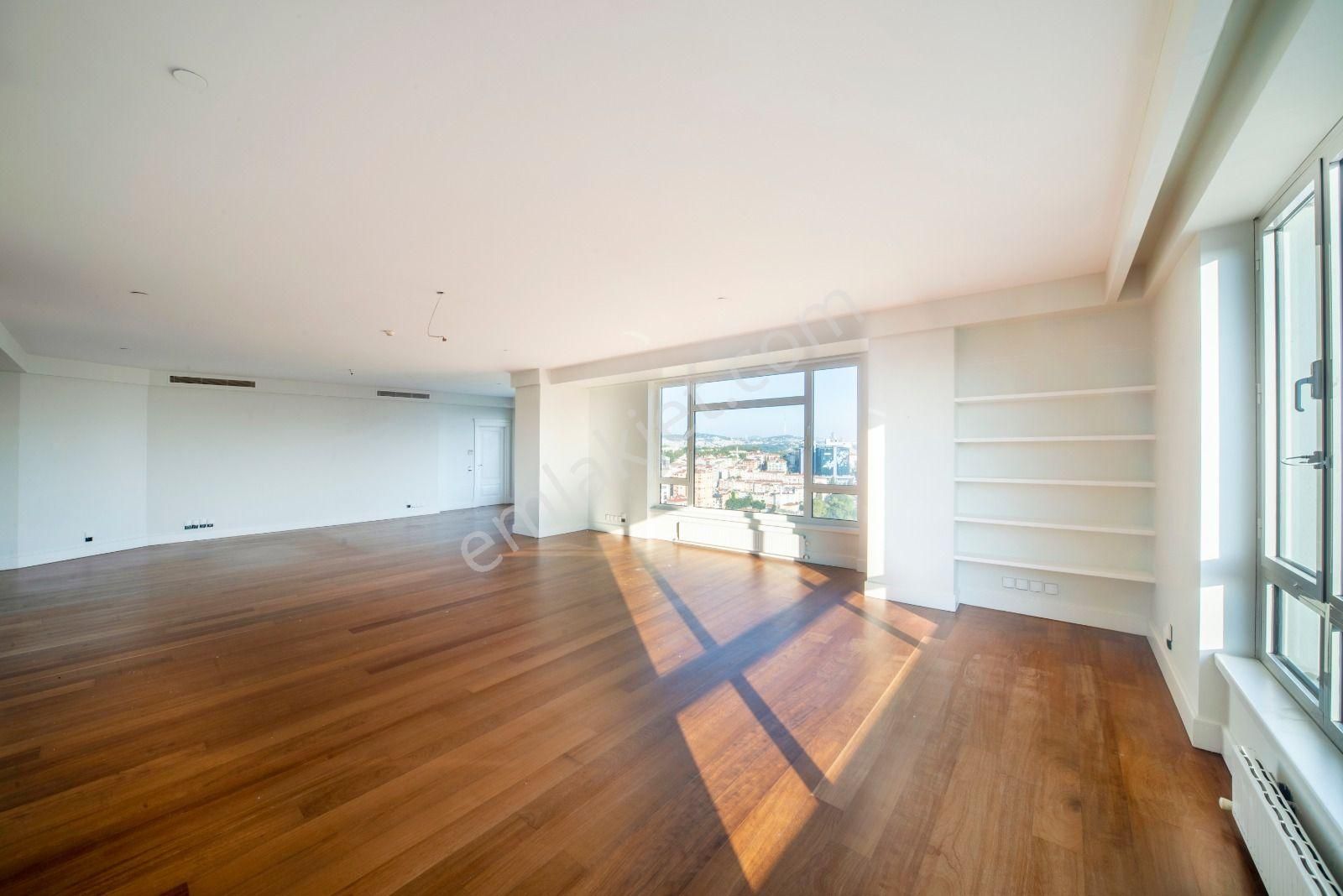 Selenium Twins Boğaz Manzaralı 4+1 Satılık Daire 330 M2 - Görsel 8