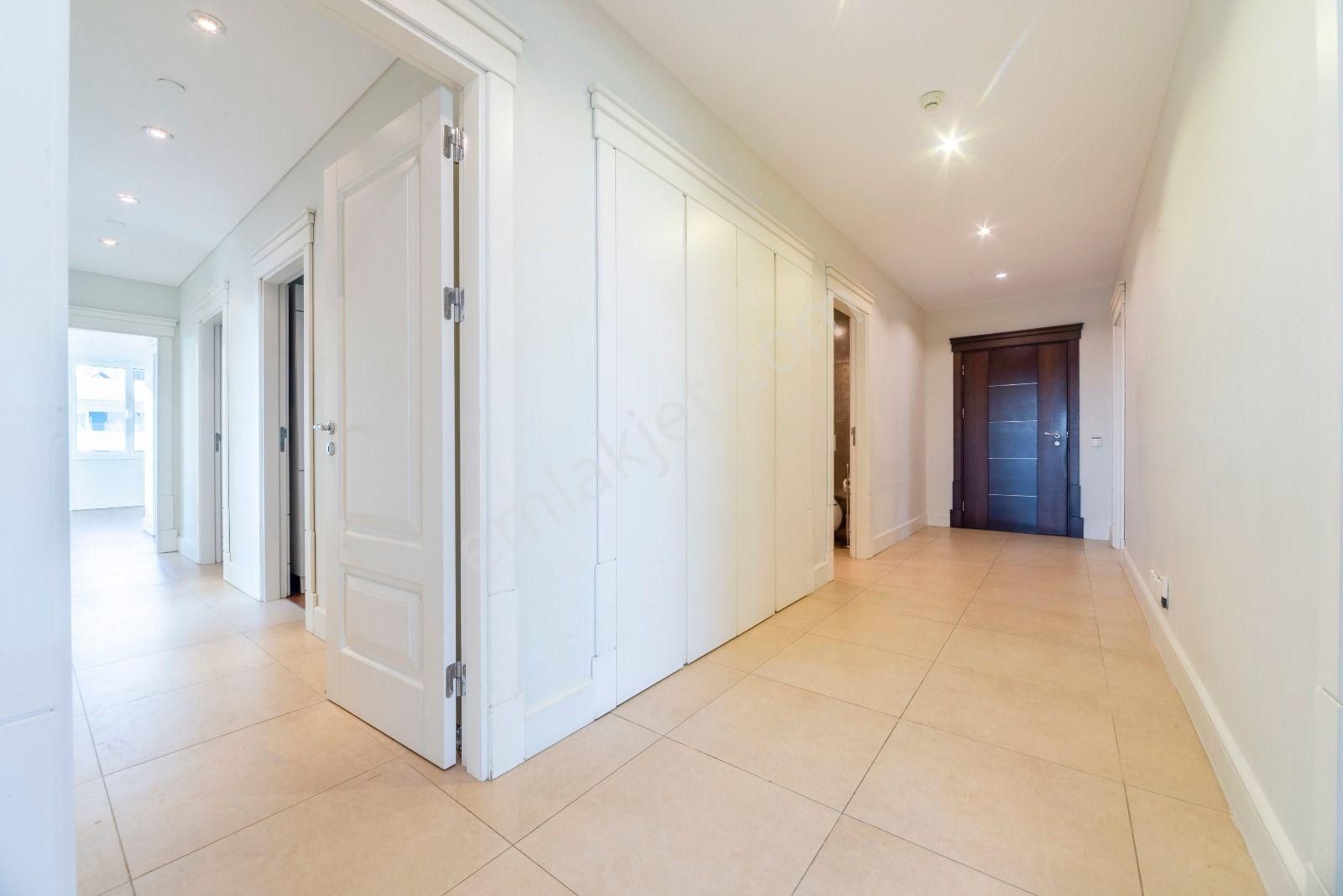 Selenium Twins Boğaz Manzaralı 4+1 Satılık Daire 330 M2 - Görsel 21