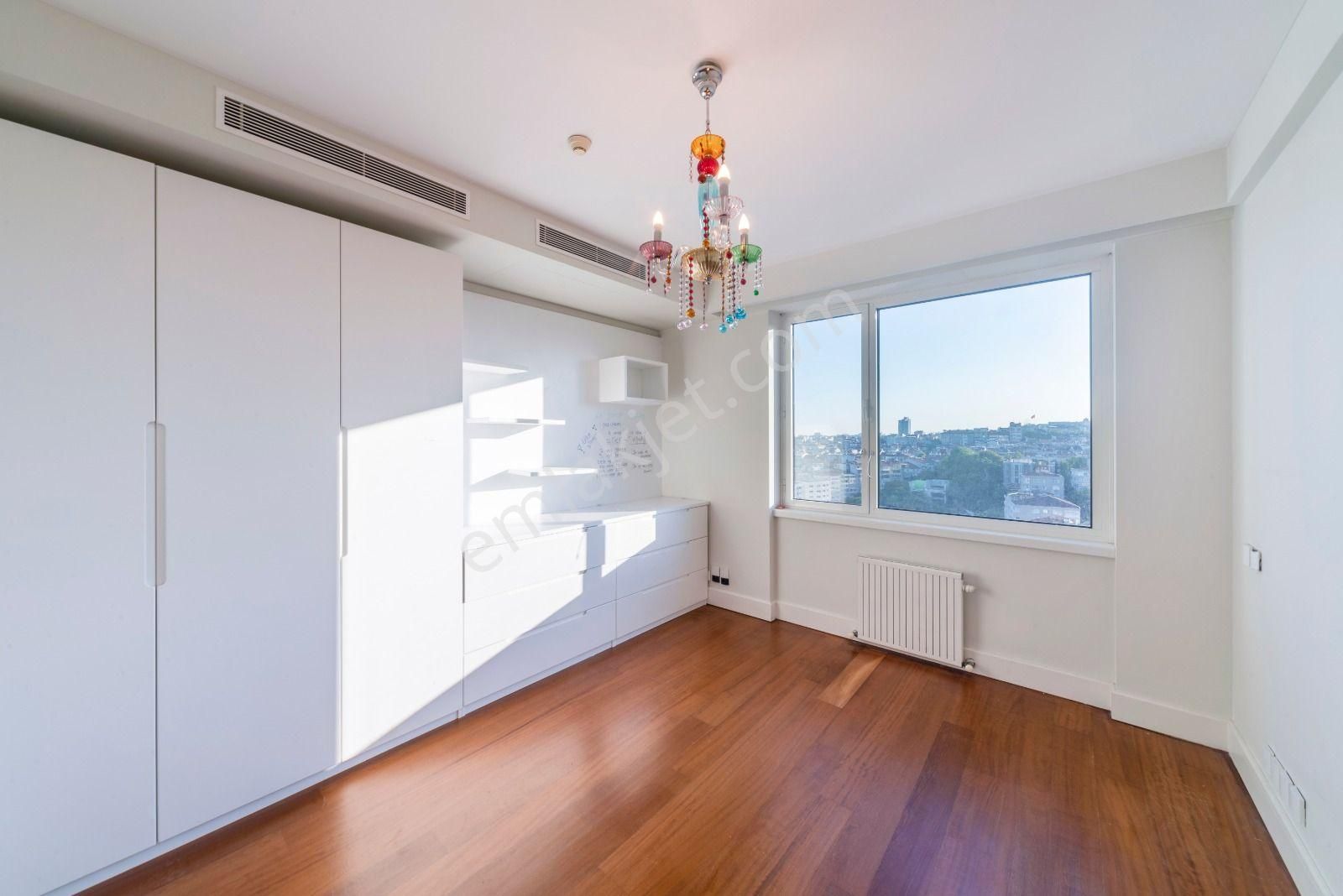 Selenium Twins Boğaz Manzaralı 4+1 Satılık Daire 330 M2 - Görsel 11