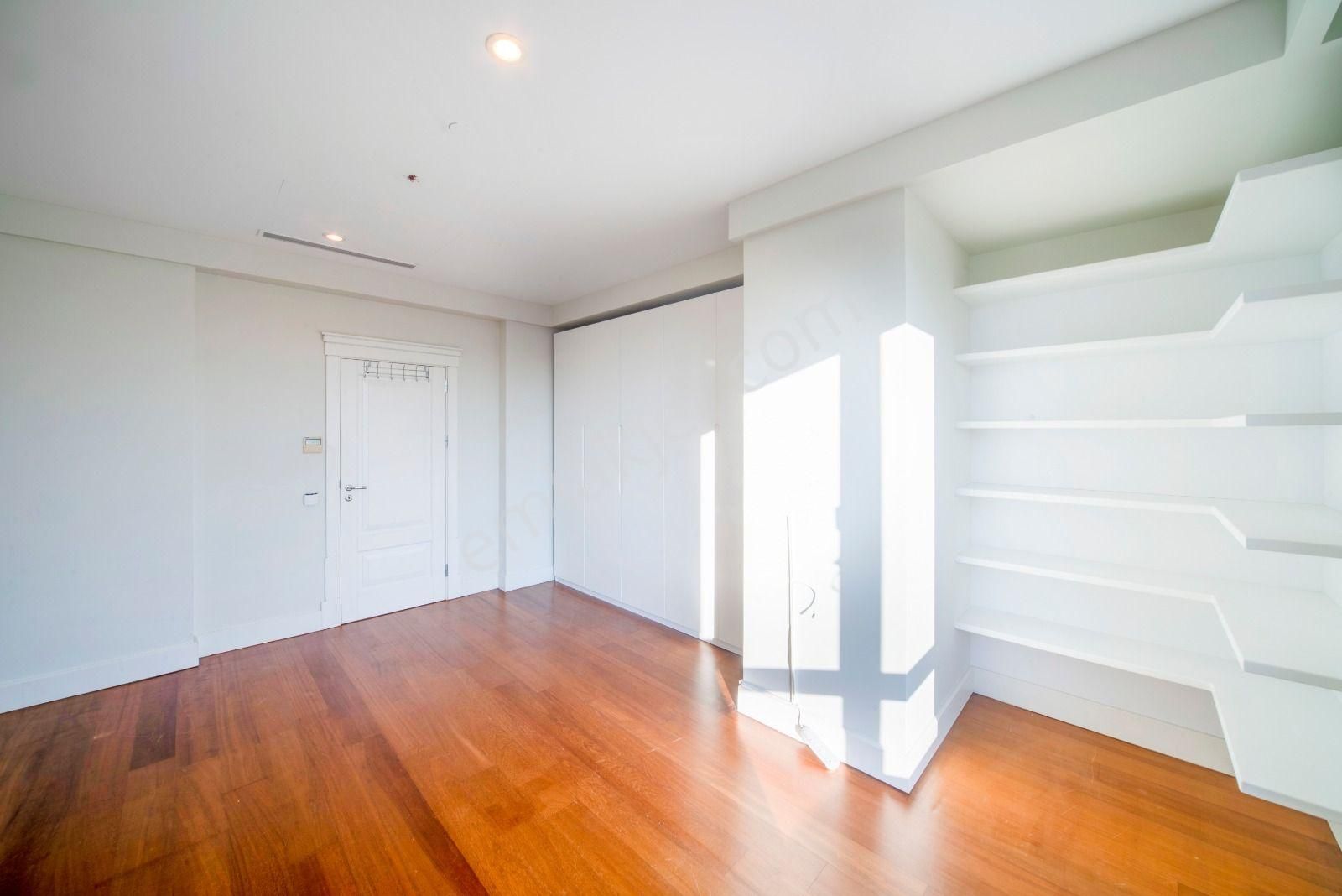 Selenium Twins Boğaz Manzaralı 4+1 Satılık Daire 330 M2 - Görsel 2