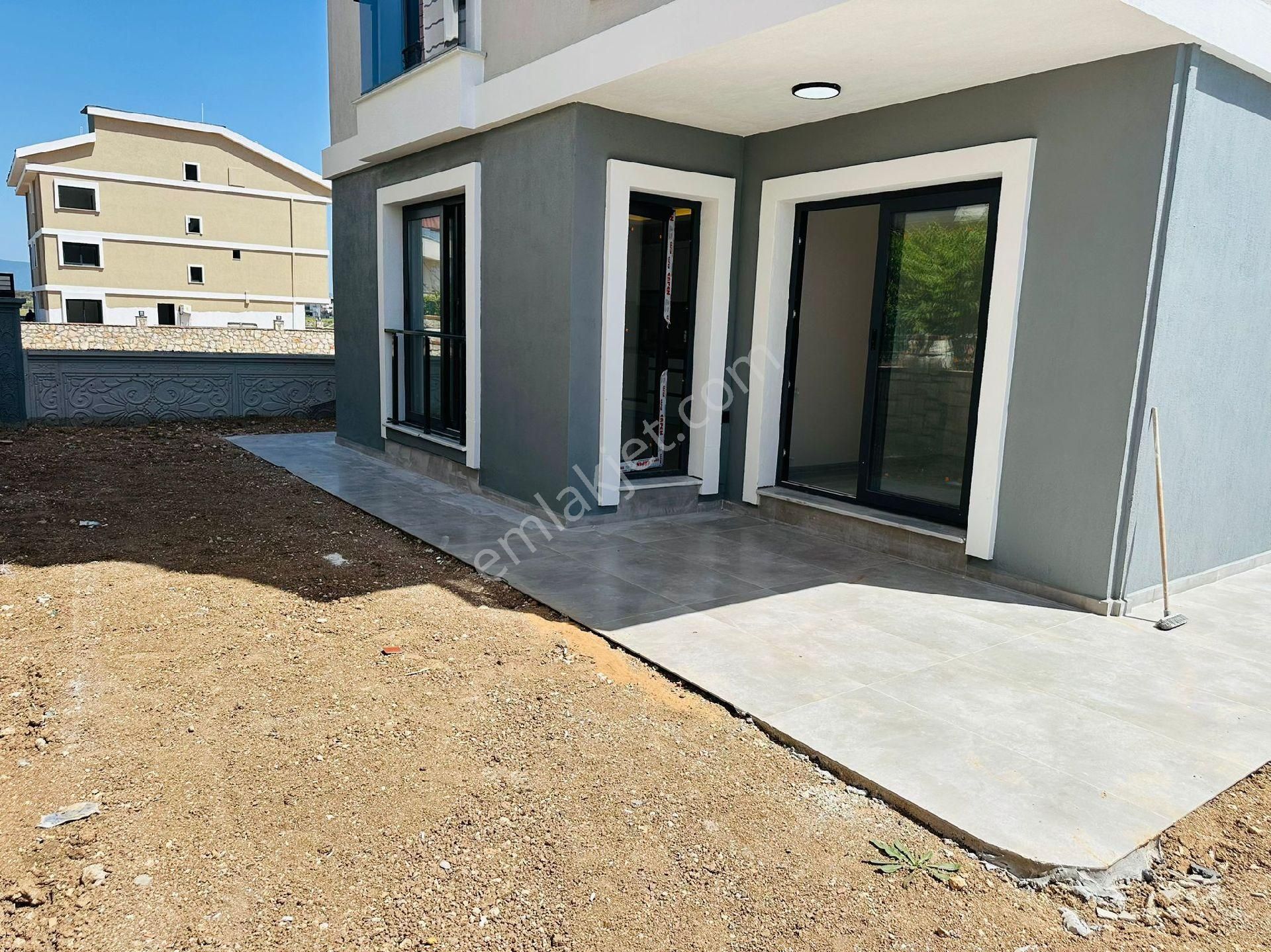 Didim Hisar Mah Satılık 2+1 Bahçe Katı Daire( Müstakil Girişli Bahçeli)