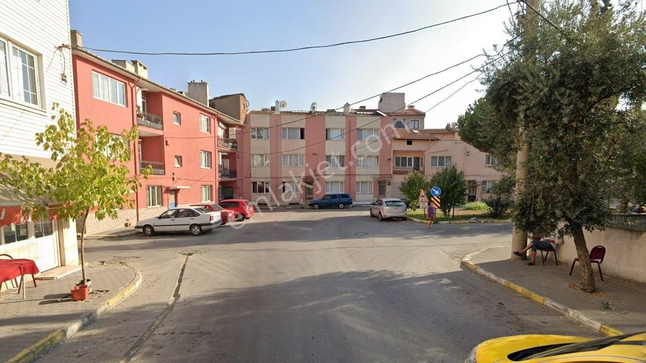 Re/max İnci'den Gümüşçeşme'de Komple Satılık Bina