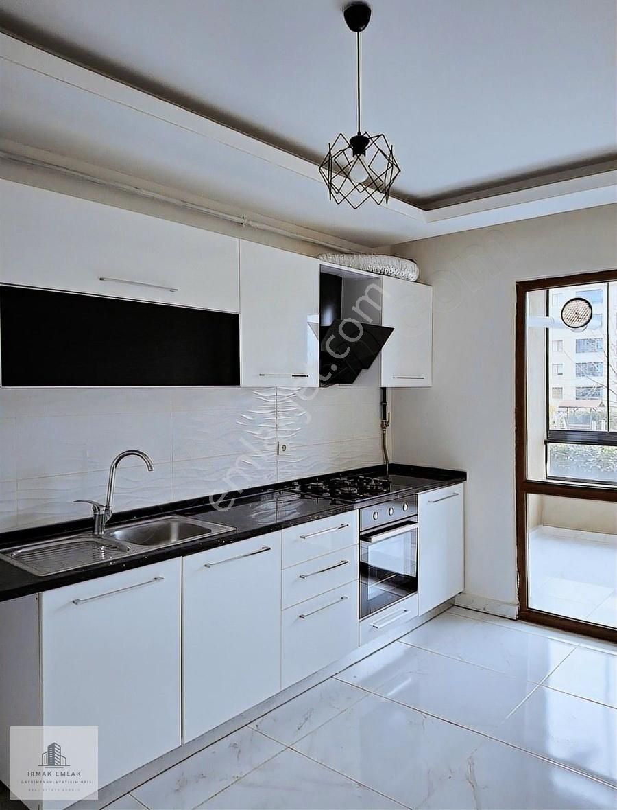 Irmak'tan !boş ! Yeşilpark 2 Evleri 135 M2 2+1 Satılık Daire