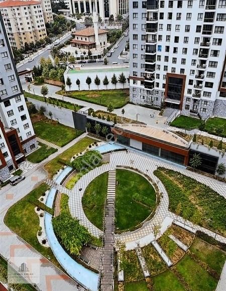 Adres Atakent Sitenin En Güzel Göl Manzaralı 135 M2 2+1 Satılık