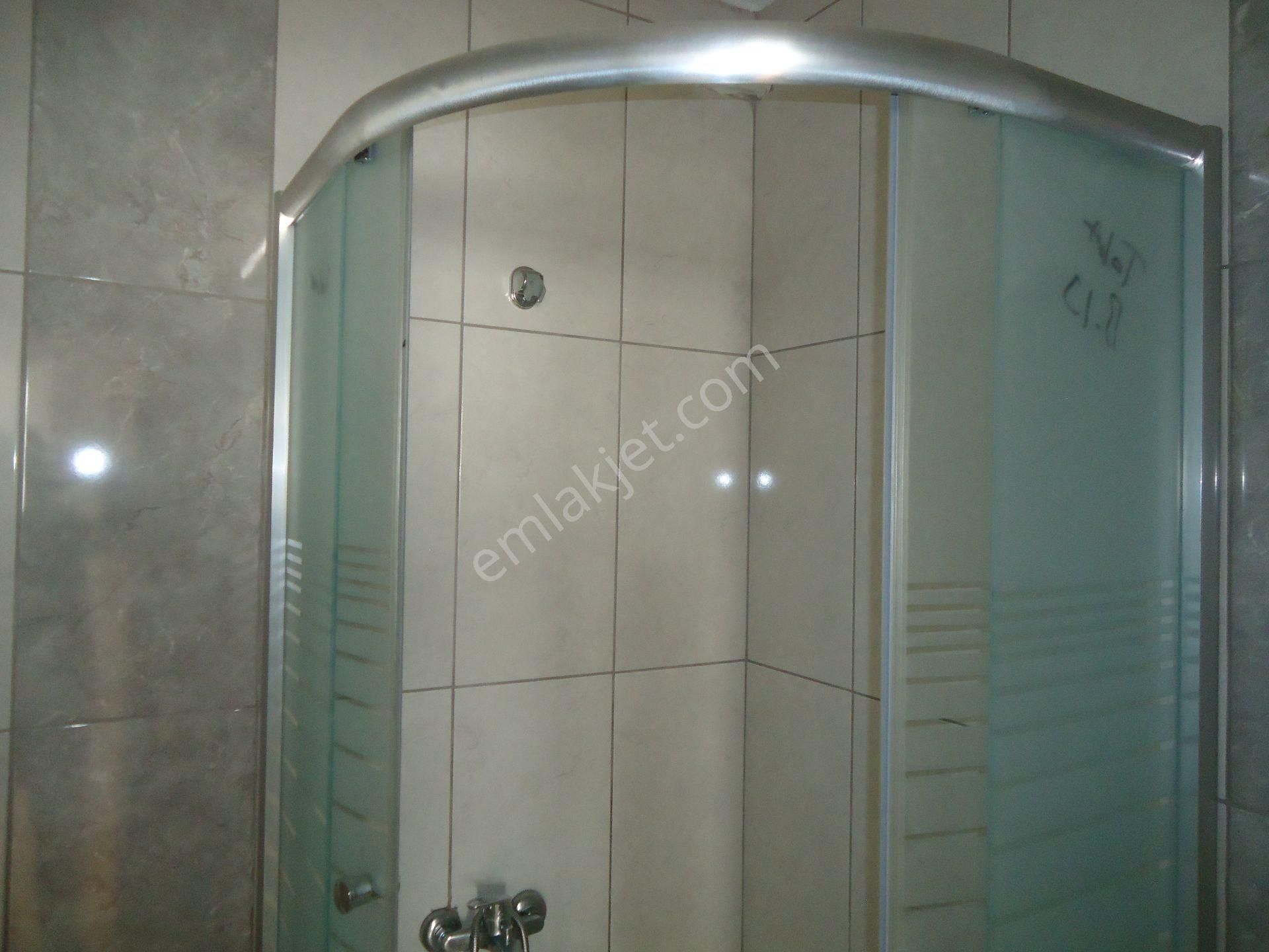 Aydınlıkevlerde 3+1 Kiralık Daire Gizem Emlaktan