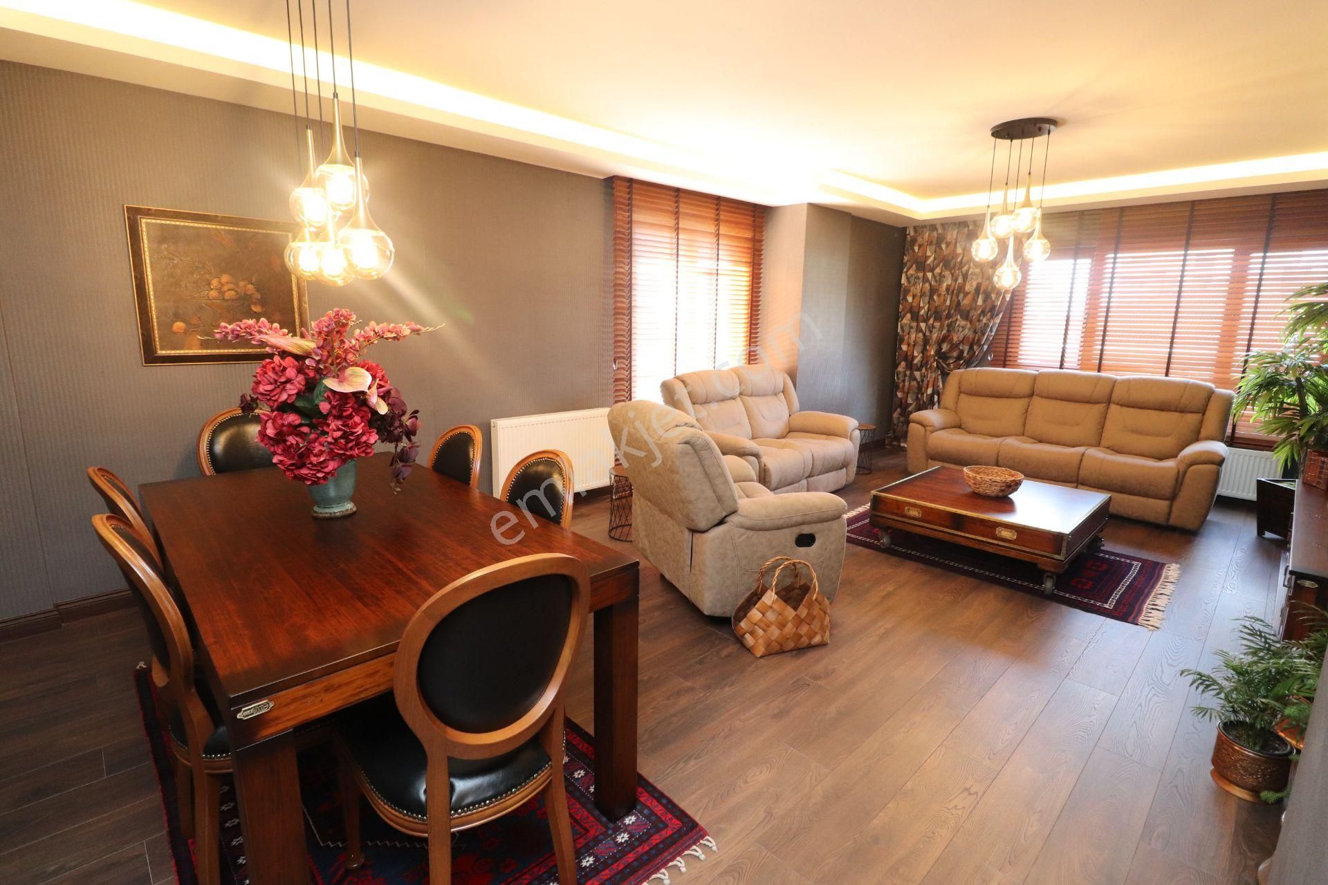 Öveçler Lizbon Cadde Paraleli Lüks Yapılı 3+1 Satılık Daire