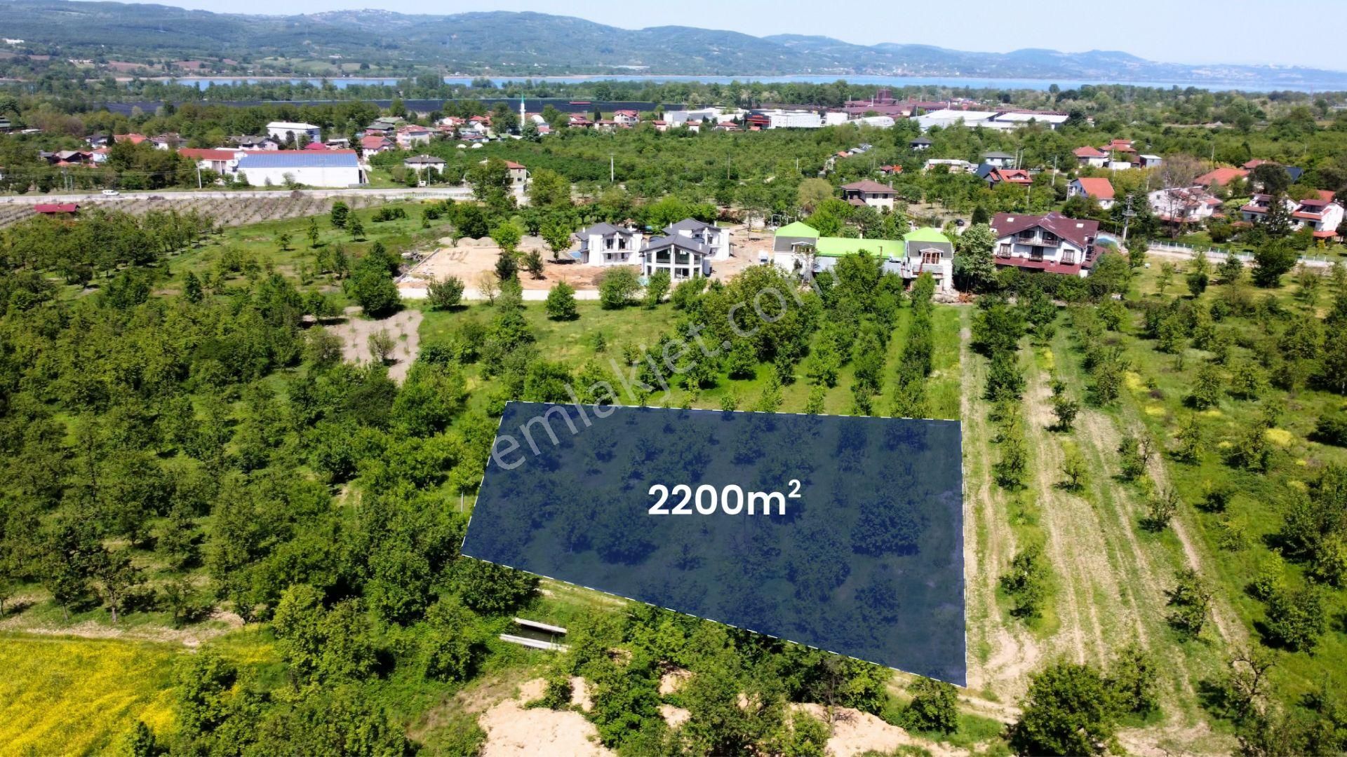 Cb Akademi Maşukiye Satılık 2200 M2 Villa İmarlı Köşe Arsa