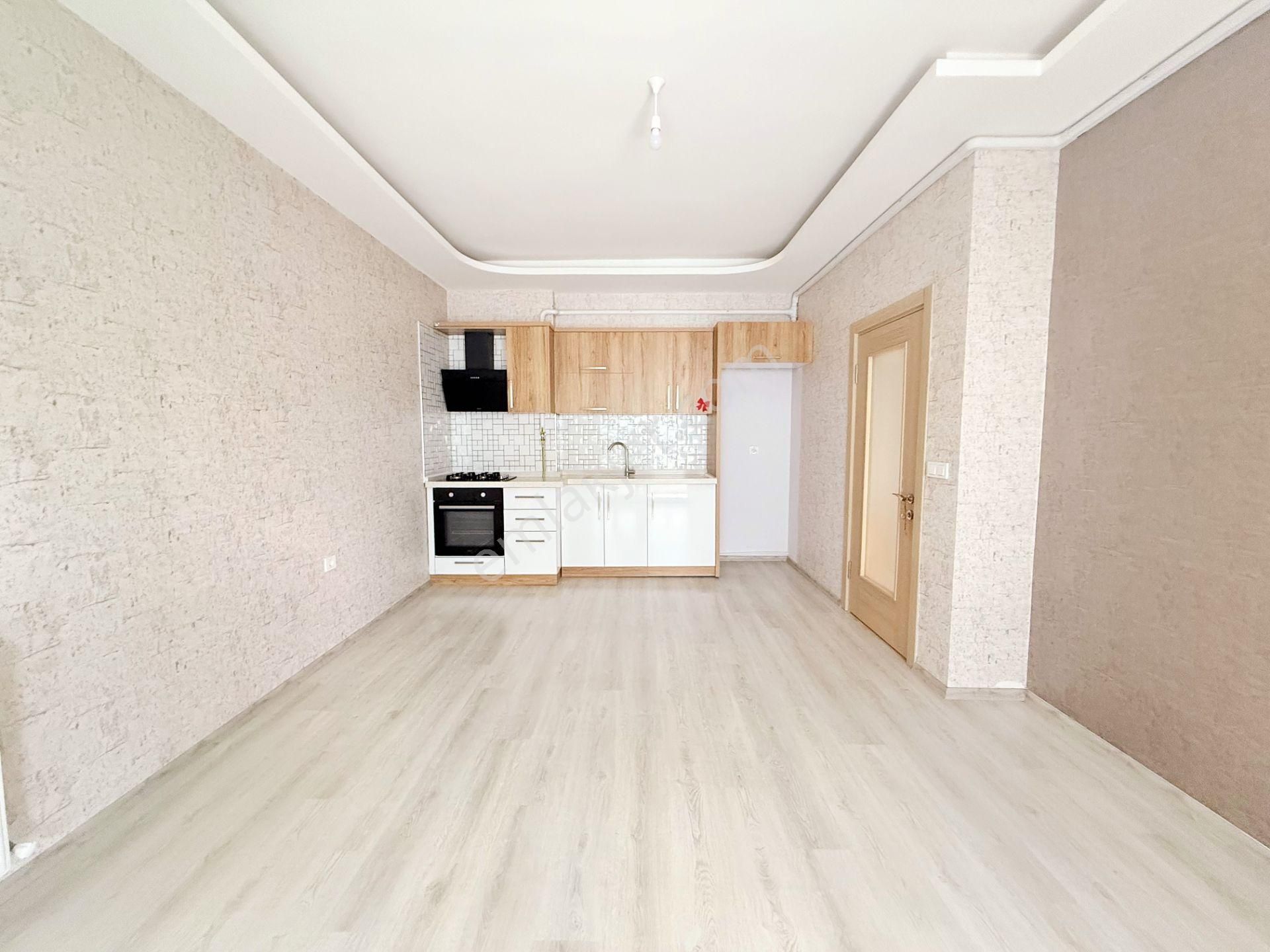 Akçay Utku Emlaktan İkizçayda Doğalgazlı 2.kat 1+1 Kiralık Daire
