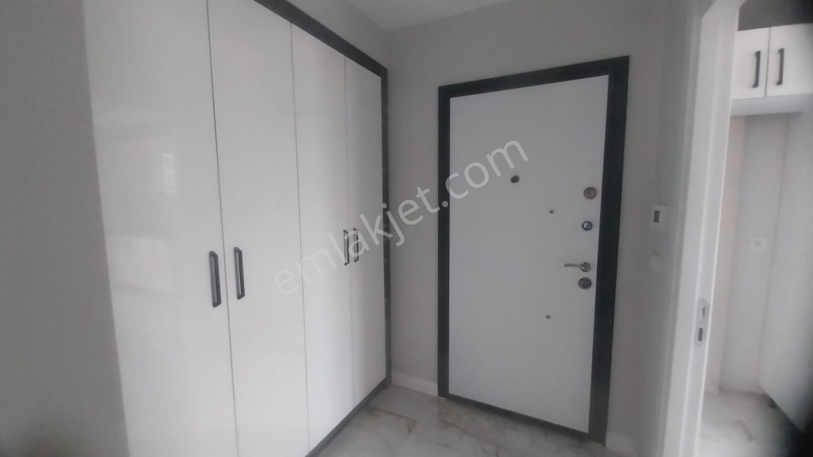 Ekşioğlu 'dan Tekirdağ Süleymanpaşa Zafer Mahallesi Havuzlu Lüks Satılık Daire 2+1
