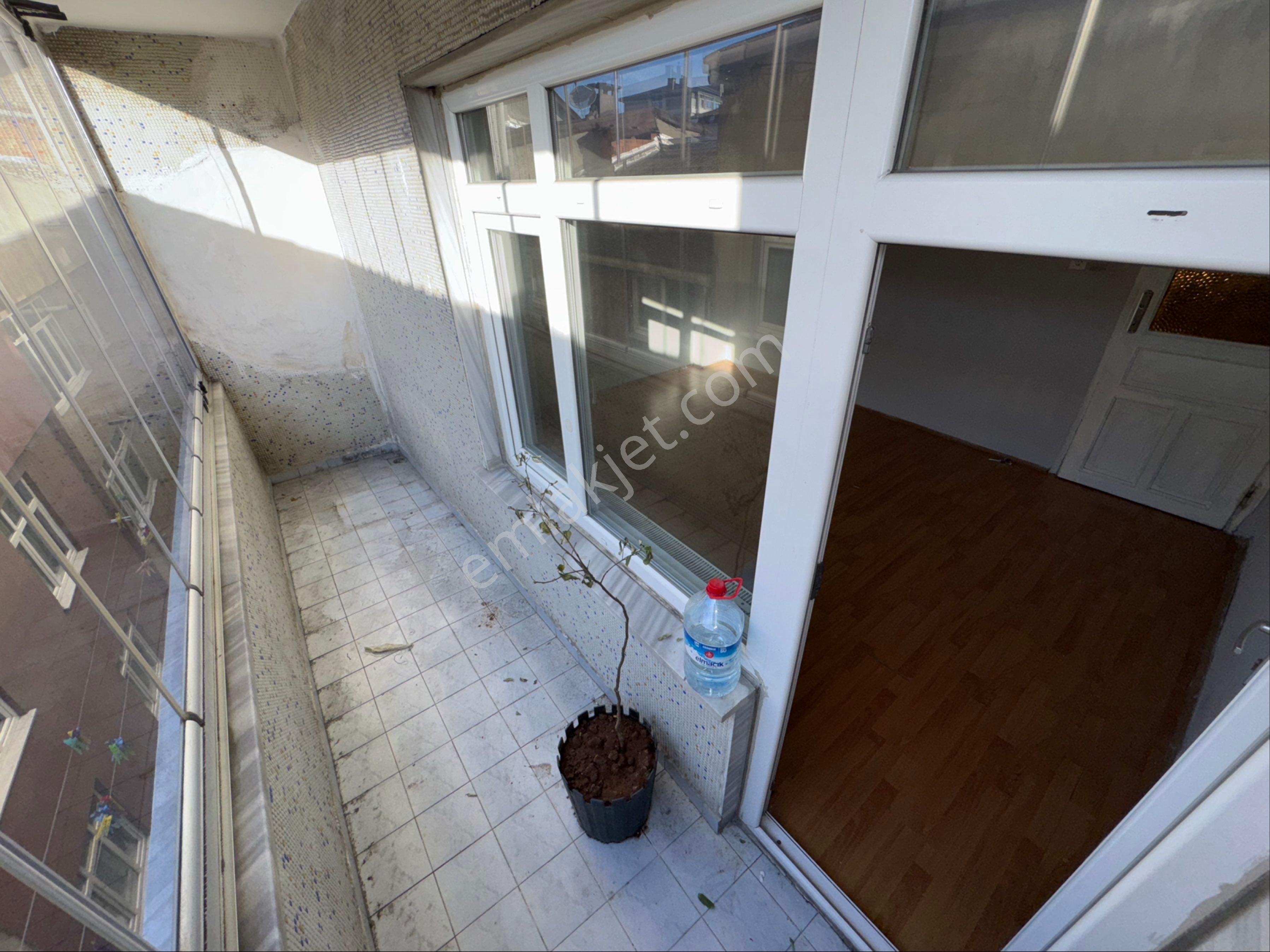 Zafer Yapı Gayrimenkul'den Satılık Esentepe Mah'de 4+2 Krediye Uygun Dubleks Daire Merkezi Konumda - Görsel 8