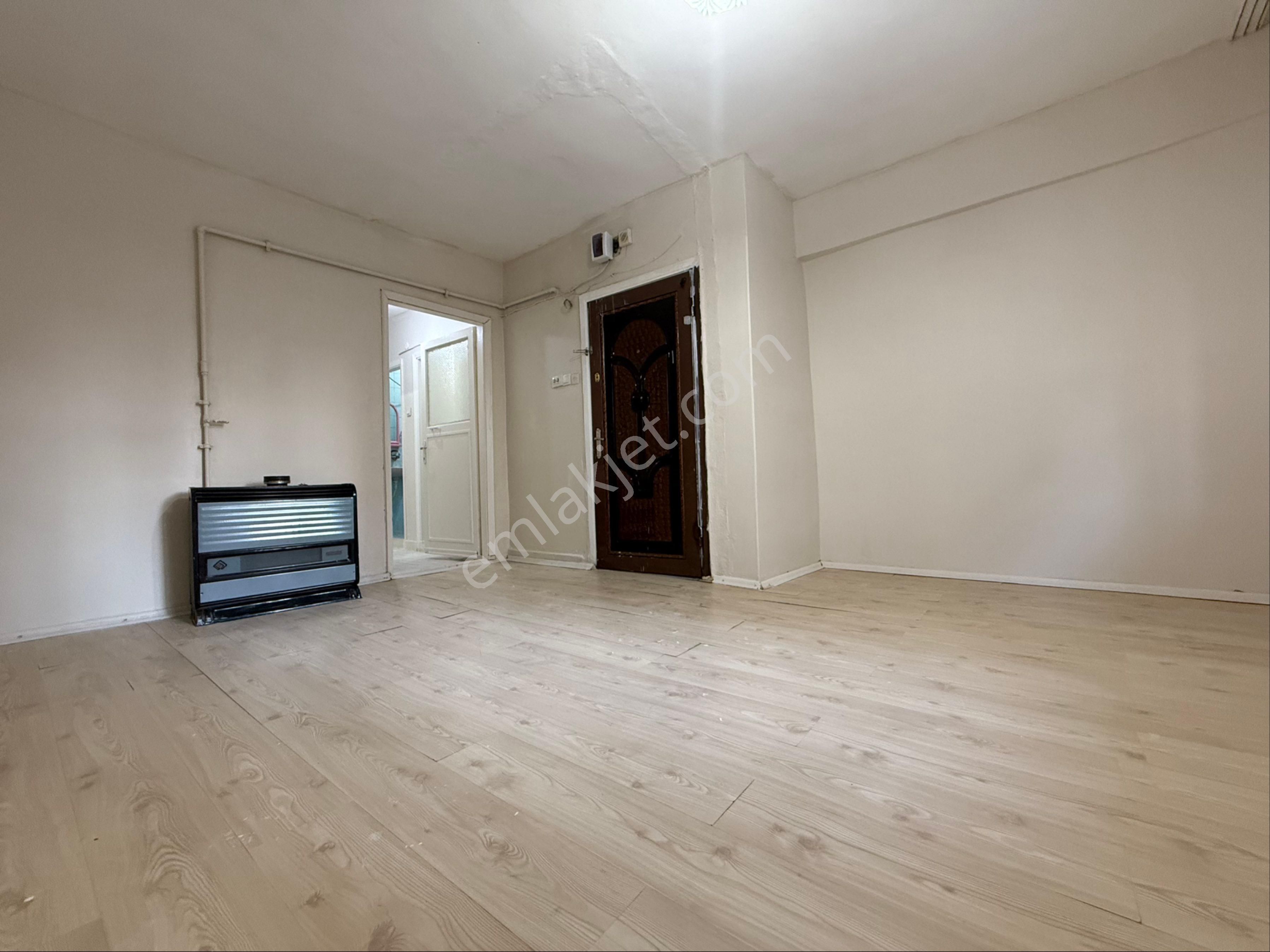 Esenler Turgutreis Mah Yüksek Giriş 1+1 Kiralık Daire