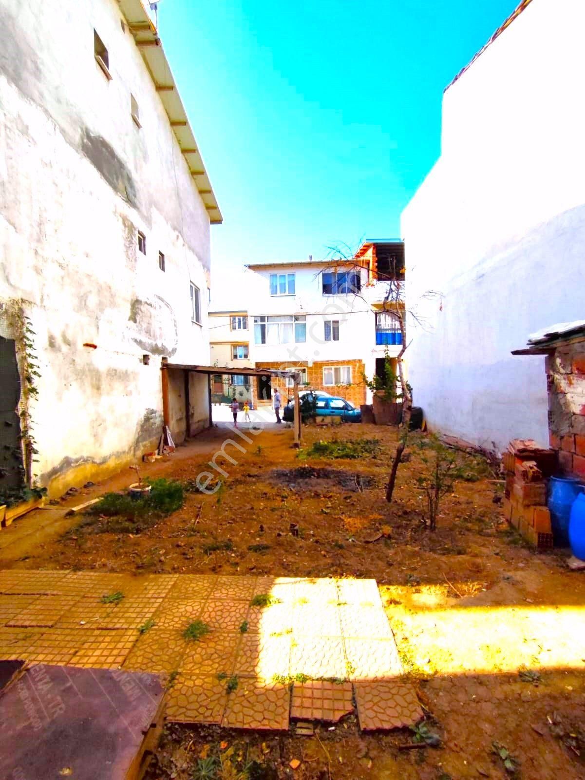 Çamlıca'da Konut İmarlı 101 M2 Satılık Arsa
