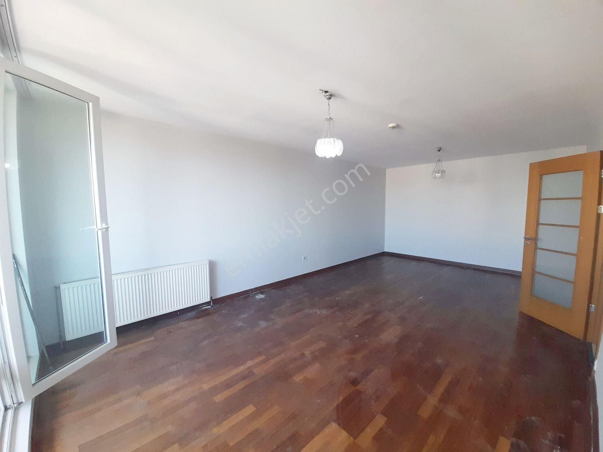 Solarkent Sitesinde Ara Kat Ebeveyn Banyolu 3+1 Satılık Daire - Görsel 13