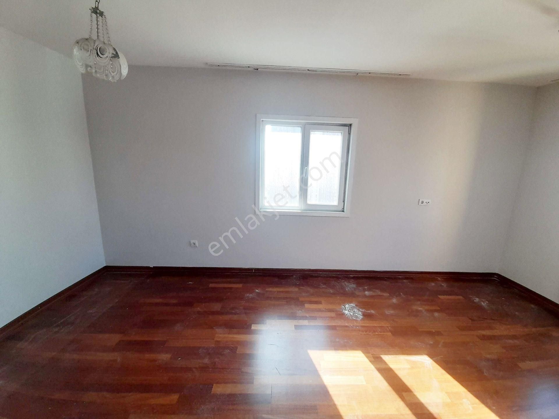 Solarkent Sitesinde Ara Kat Ebeveyn Banyolu 3+1 Satılık Daire - Görsel 22