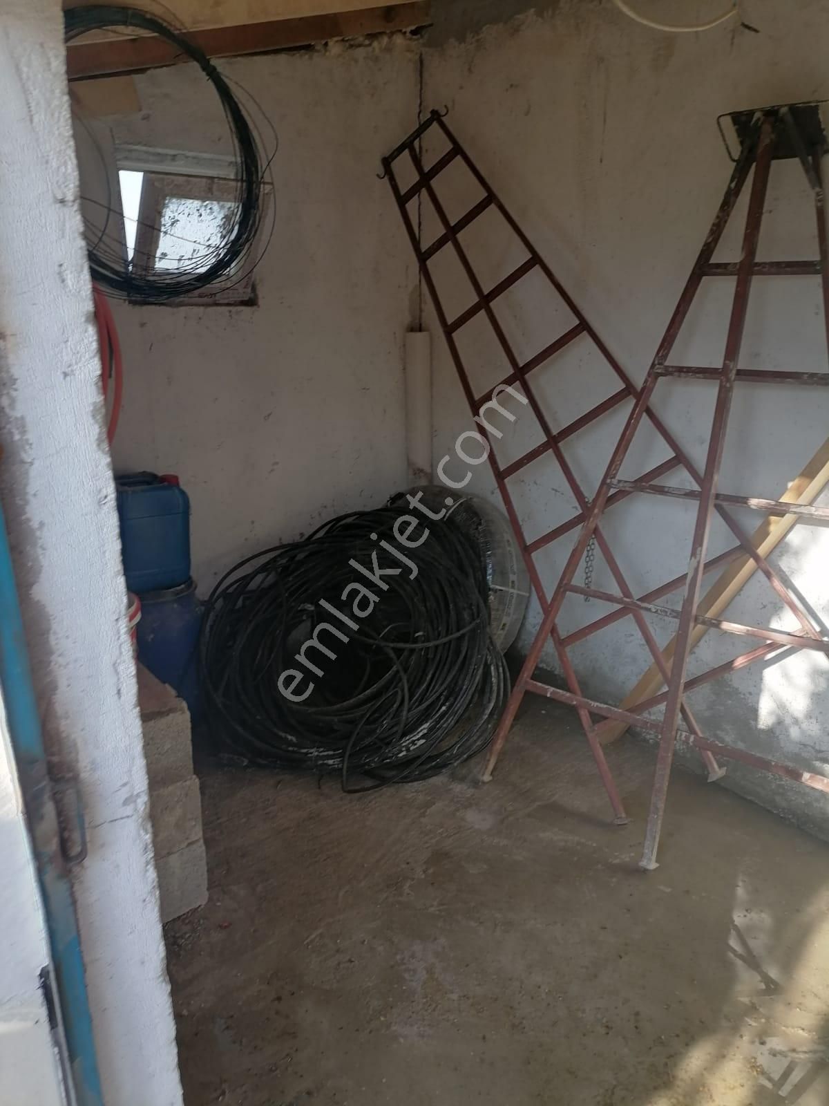 Korkuteli Küçükköy Mahallesinende Naldöken Yolu Kenarında 10 Dönüme Her Çeşit Meyveli Bahçe Ve Ev - Görsel 28