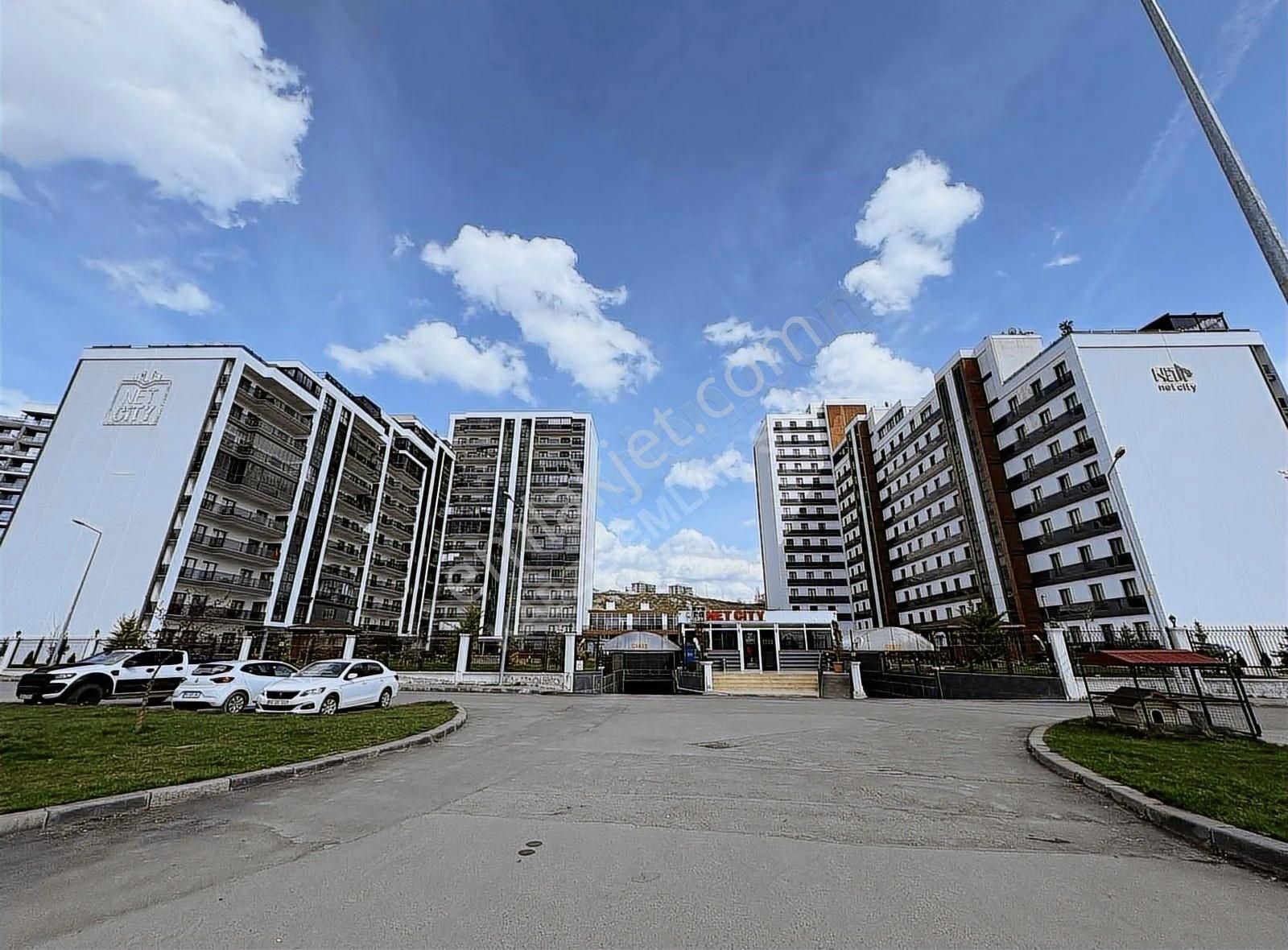 Kabze Emlaktan Sivas Merkez Net City'de Satılık Ultra Lüks Daire