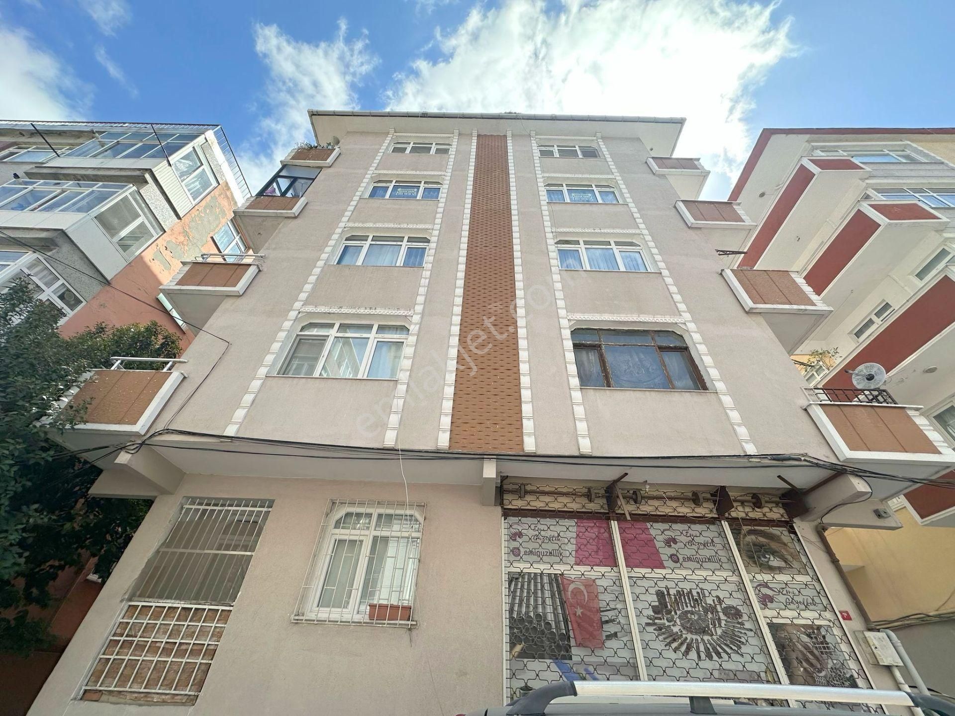 İsa Gayrimenkul Den Satılık 150 M2 Tek Daire Krediye Uygun Daire
