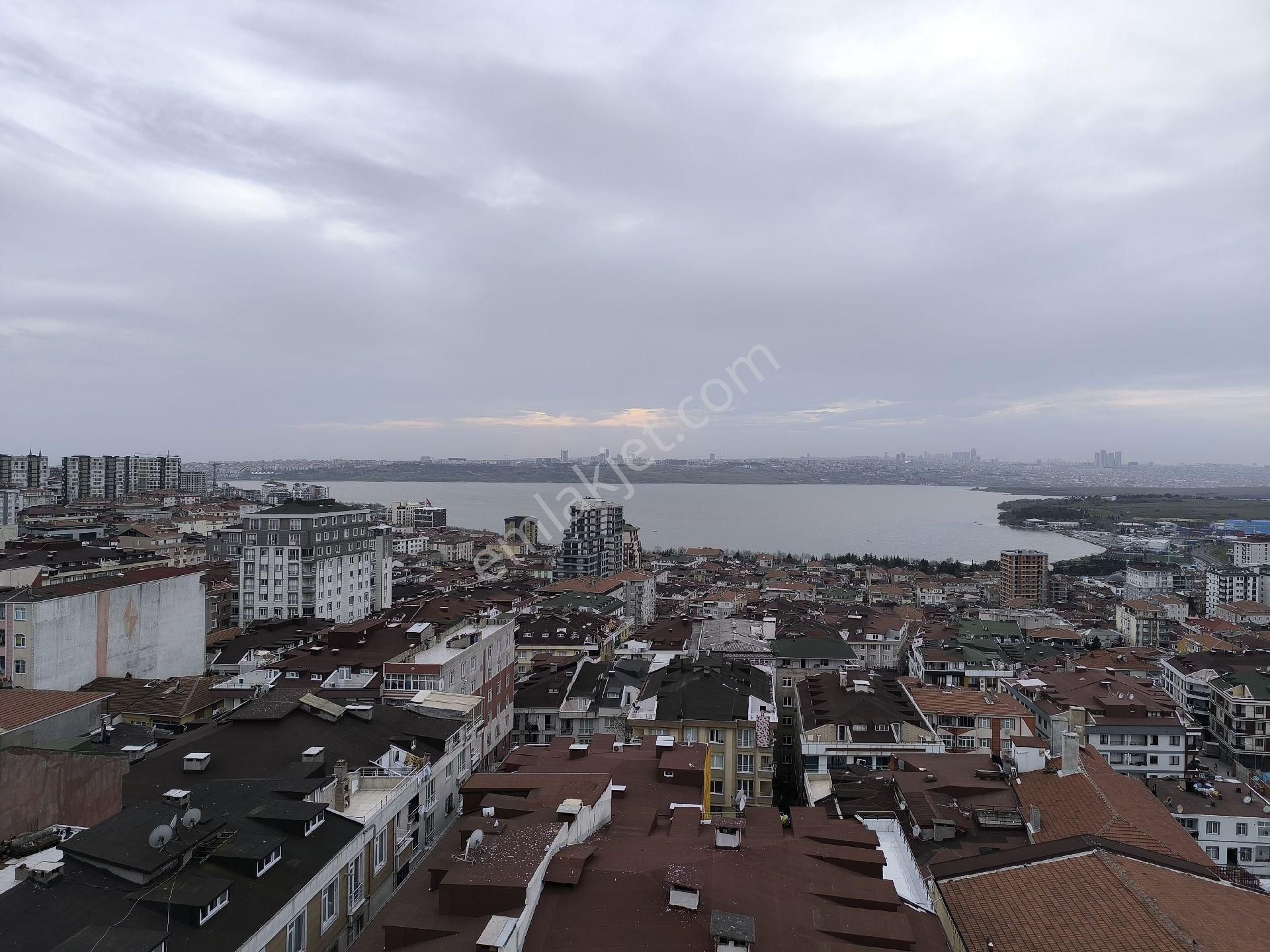 Cumhuriyet'te Manzaralı 3+1 Satılık Daire