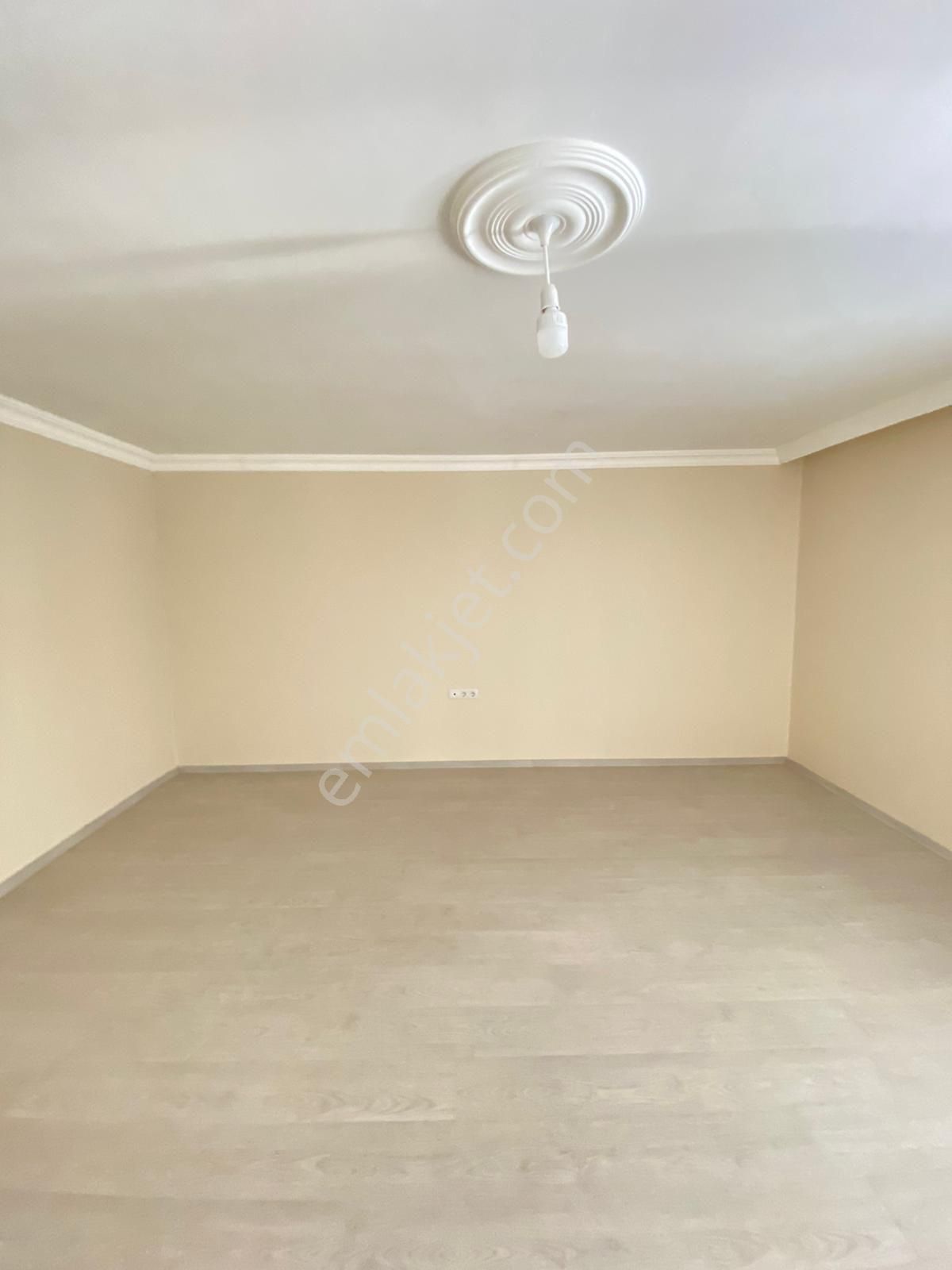 Alipaşa Mahallesinde Satılık 5+1 Dublex Daire