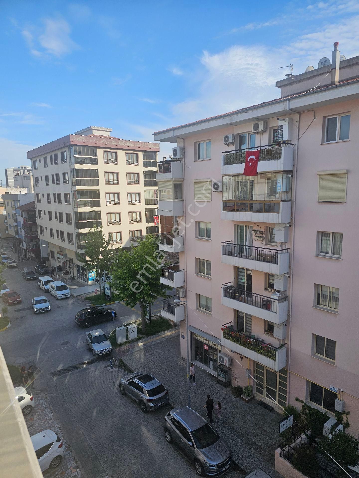 Söke Emlak Ofisisınden Aydın Caddesınde Satılık Daire - Görsel 11