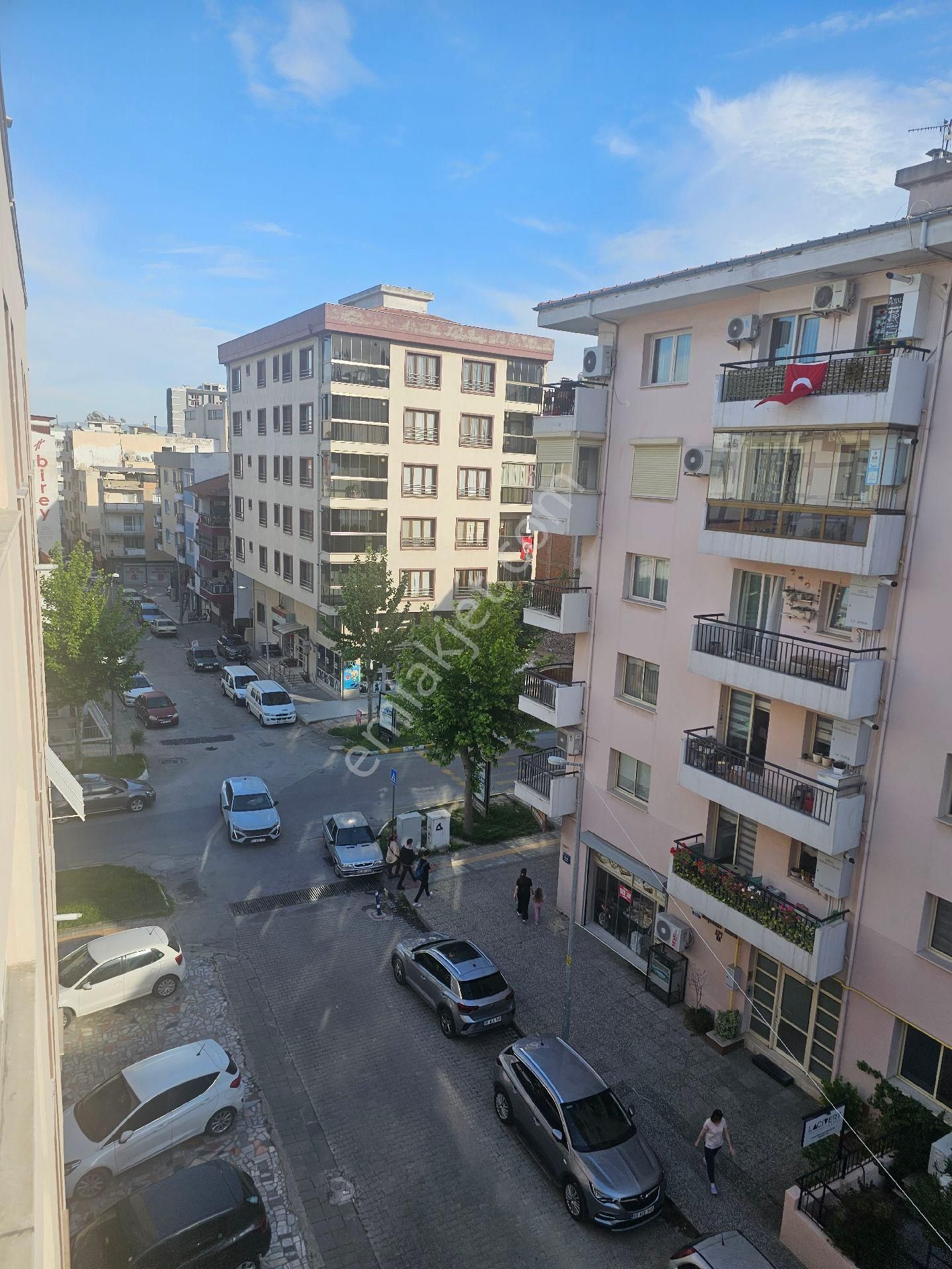 Söke Emlak Ofisisınden Aydın Caddesınde Satılık Daire - Görsel 14