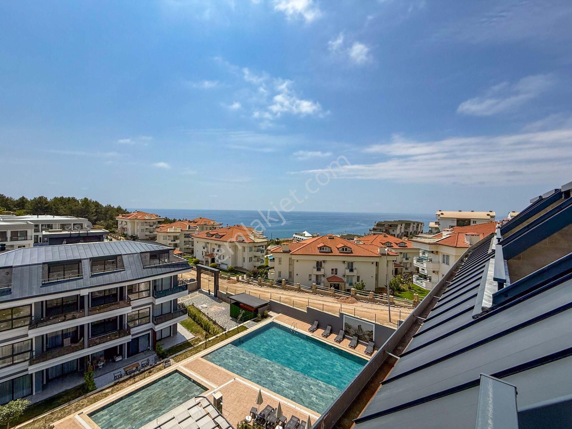 Konaklı Harmony 4 Sitesinde İkamete Uygun Eşyalı Dubleks Daire