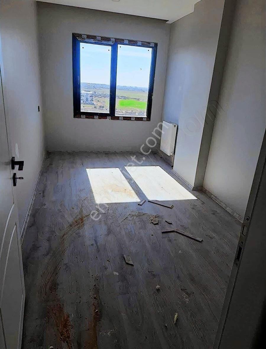 Öz Ay Emlaktan Satılık Sıfır Daire