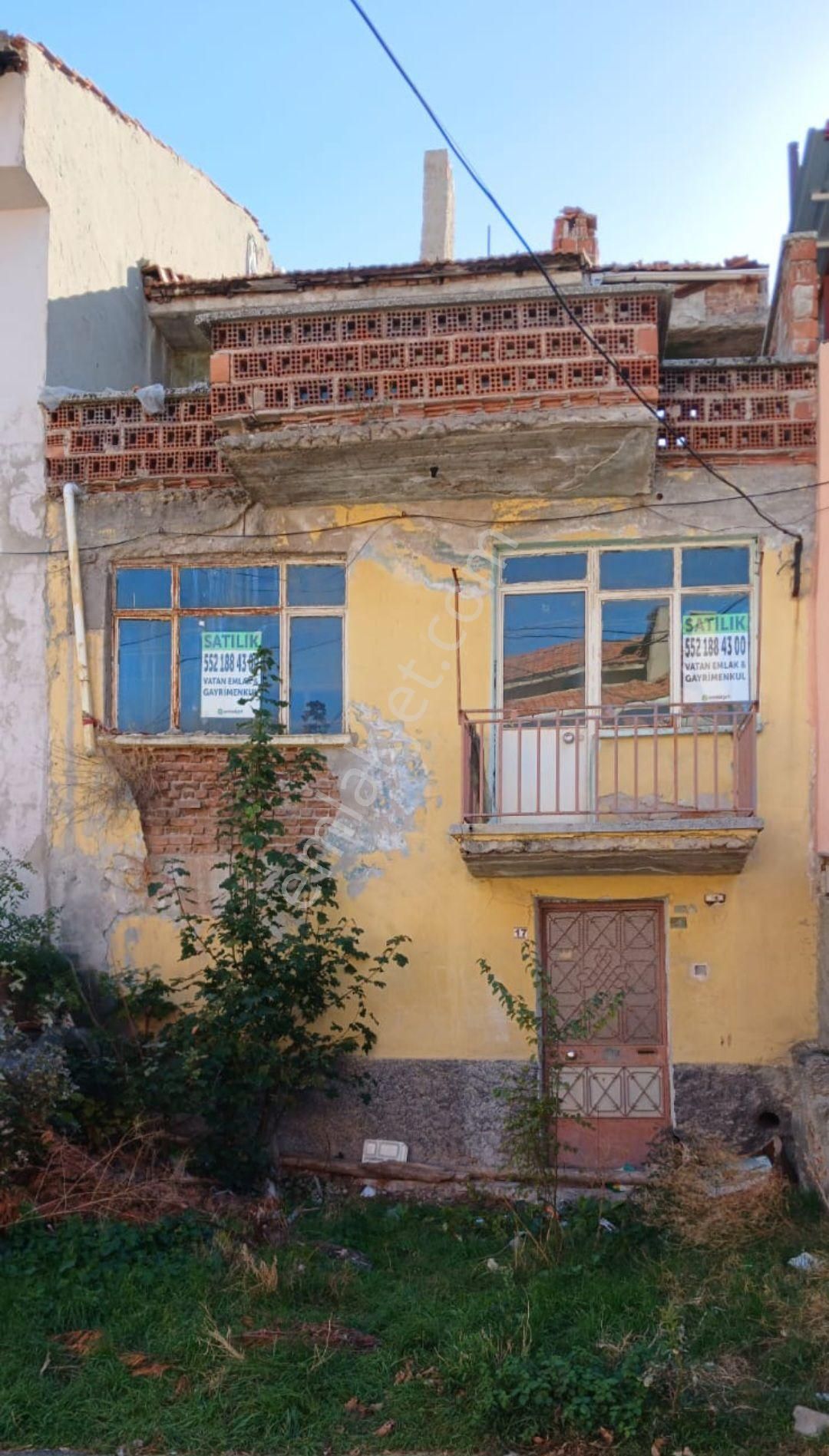 Bodrum Üstü 3 Kat Müsadeli Metruk Bina - Görsel 3