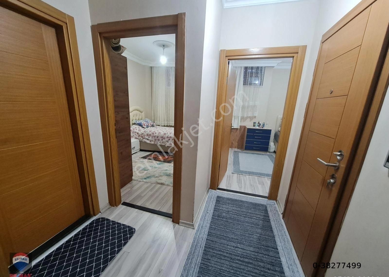 Metroya 200mt! Yeni Binada & Hemen Taşınmaya Uygun Boş Daire % - Görsel 16