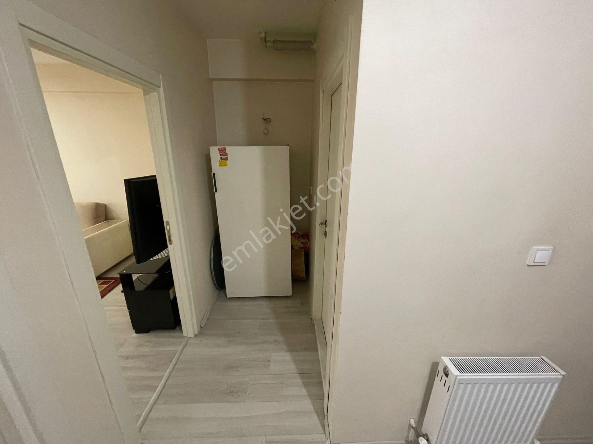 Buket Emlaktan Sütlüce Mah. Asansörlü Satılık 1+1 Daire