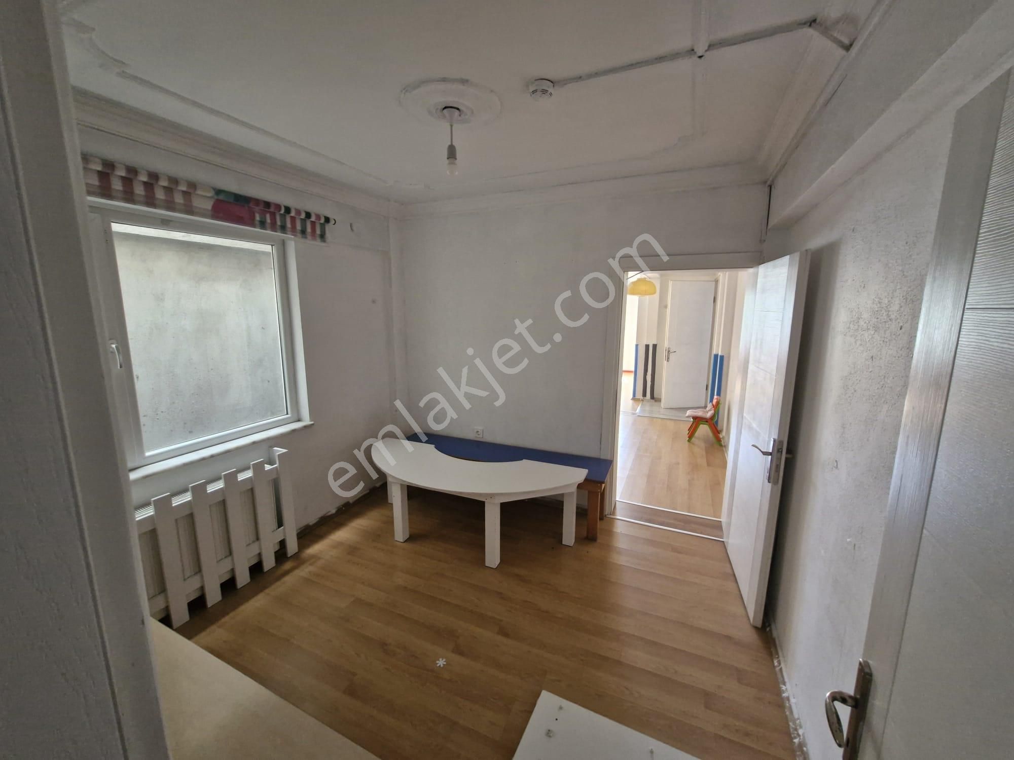 Ön Emlak'tan Burhaniye Merkeze Yakın Komple Bina Olarak Kiralık İş Yeri! - Görsel 27