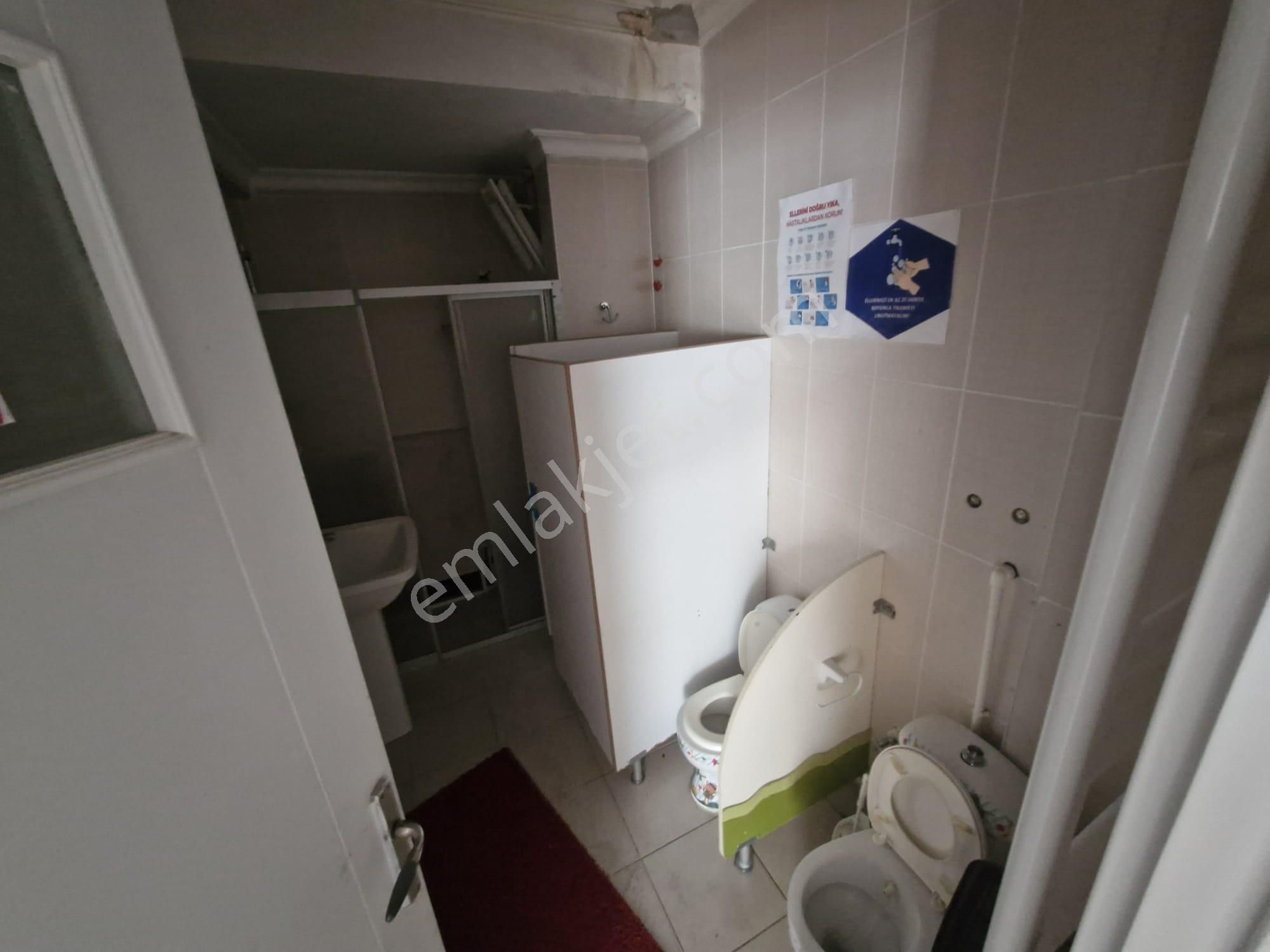 Ön Emlak'tan Burhaniye Merkeze Yakın Komple Bina Olarak Kiralık İş Yeri! - Görsel 15