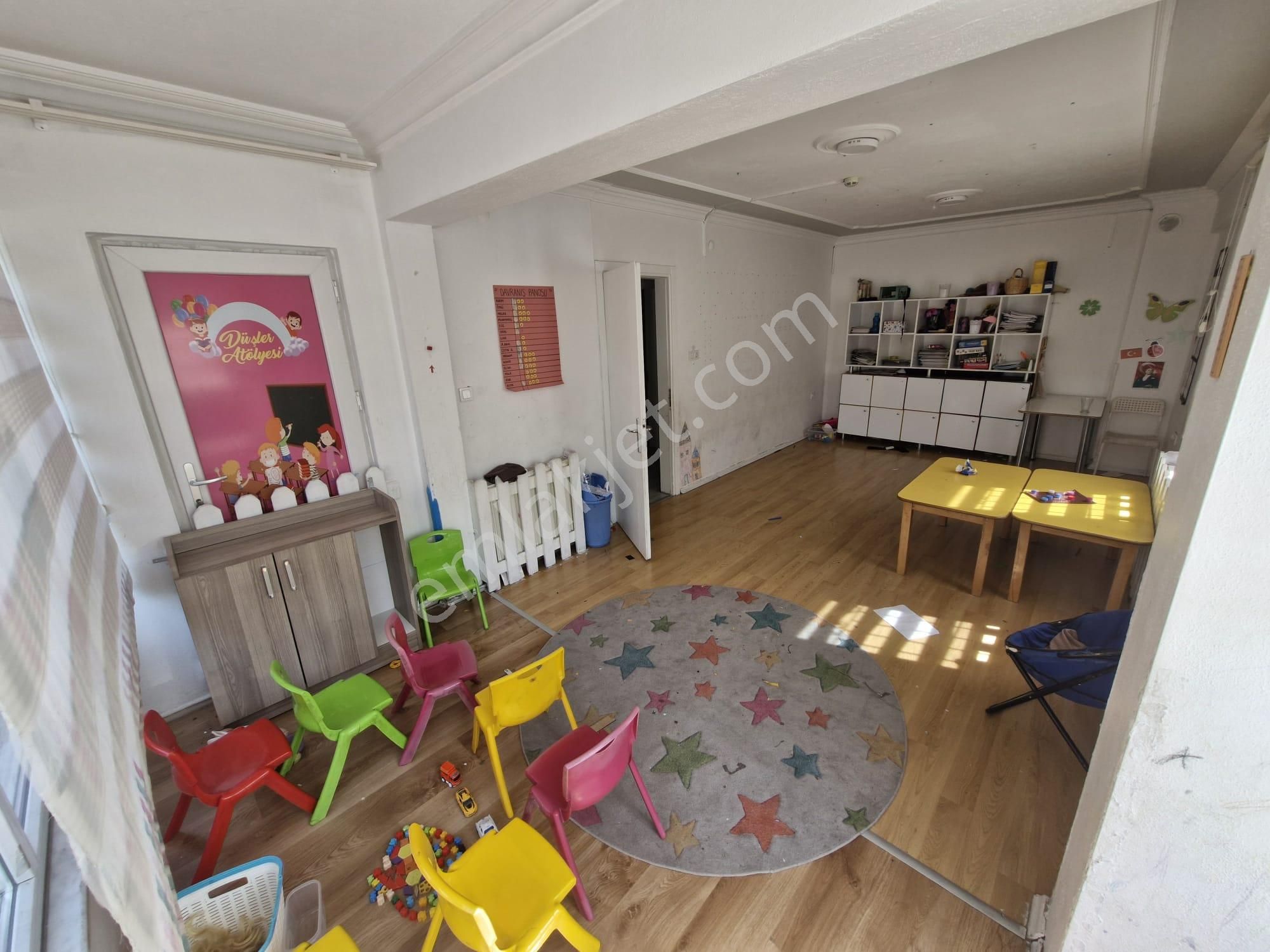 Ön Emlak'tan Burhaniye Merkeze Yakın Komple Bina Olarak Kiralık İş Yeri! - Görsel 8