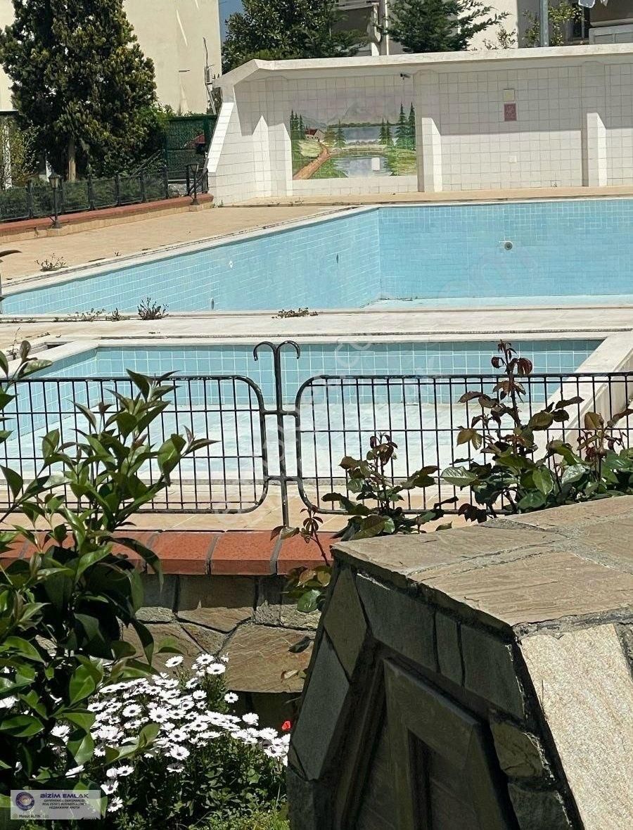 Bursa Mudanya Eğitim Mahallesinde Satilik Site İçi 3+1 Daire