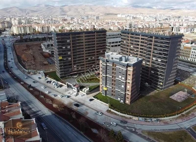 Panorama'dan Green Park Tower'da Kiralık 4+1 Daire