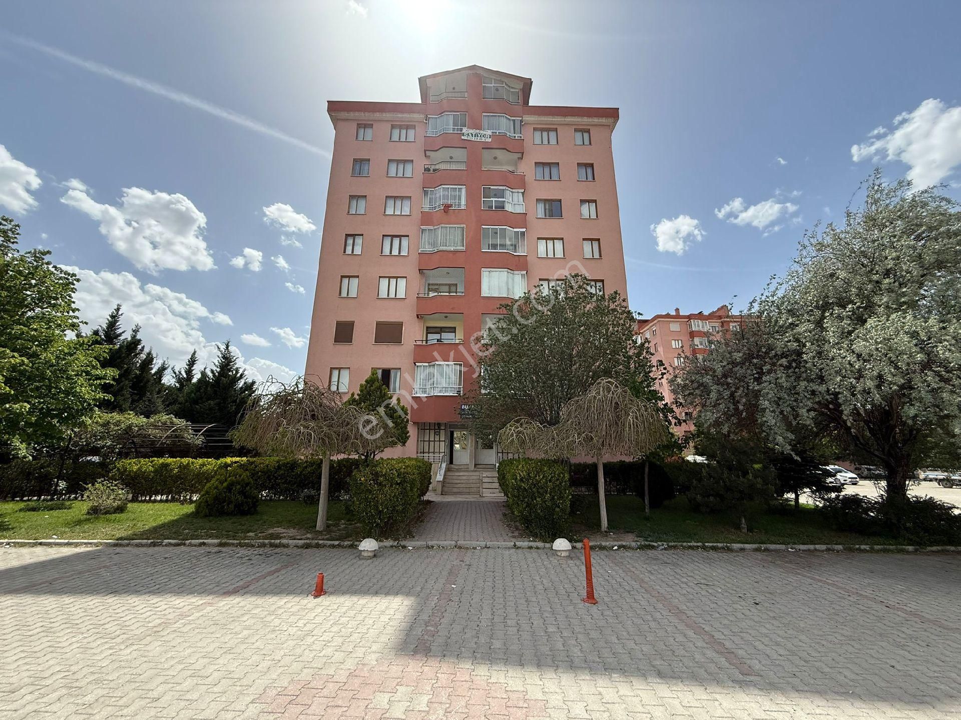 Karatay Karakayış Ve Başak Caddesi Buhara Sitelerin’de Geniş 3+1 Satılık Daire✅