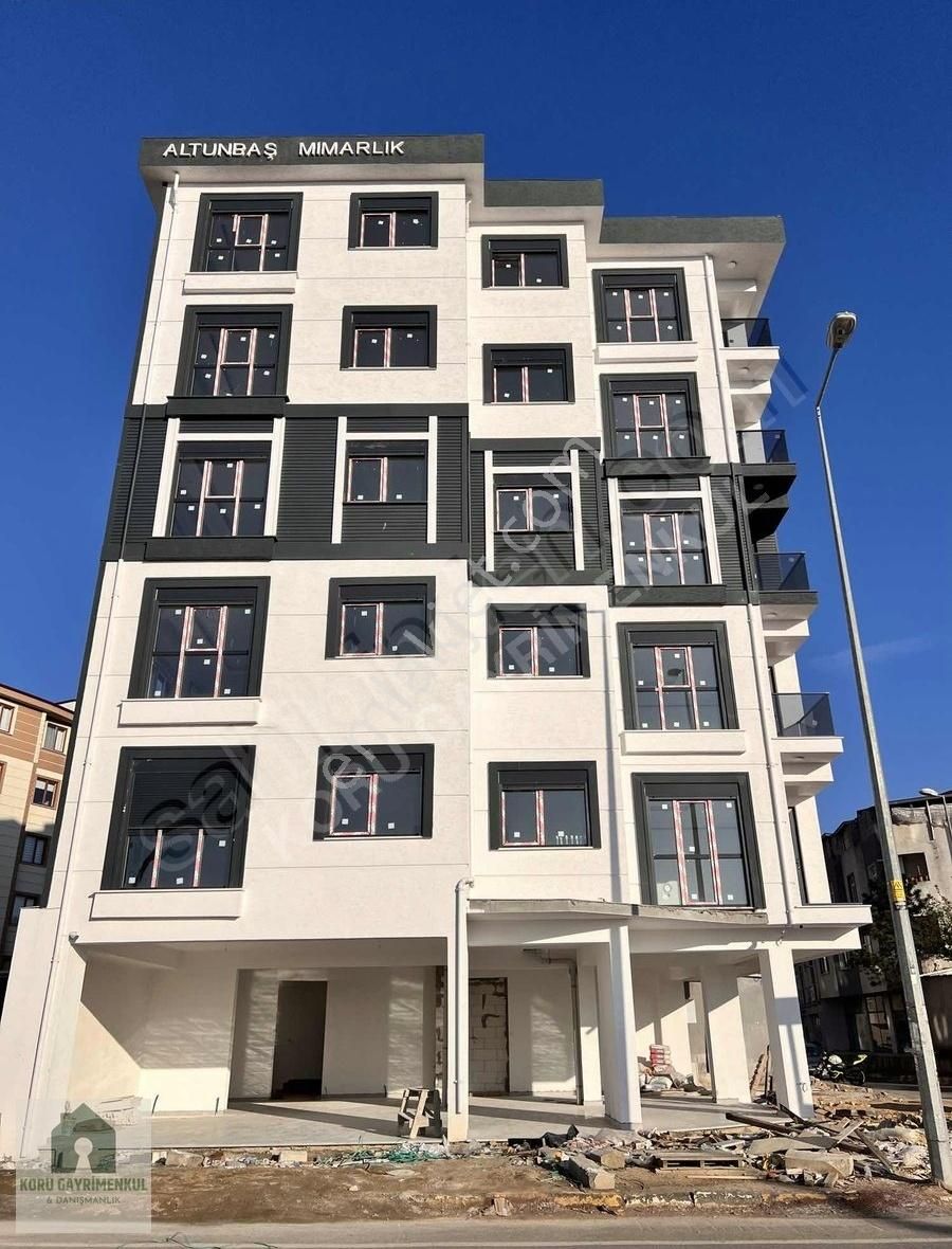 Koru Emlak'tan Kiralık 2+1 Sıfır Daire Piyade Okuluna Cephe