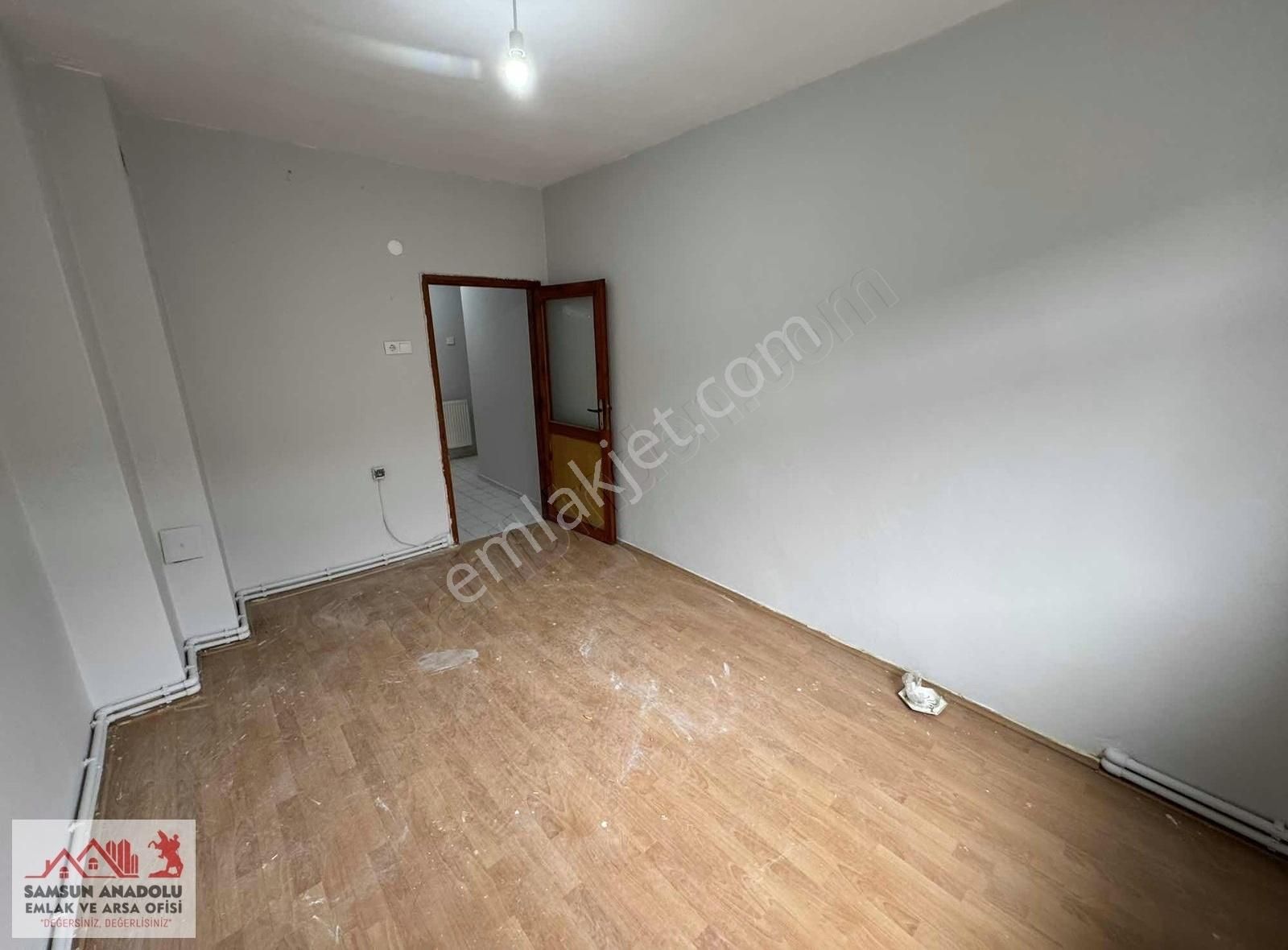 Gazi Devlet Hastanesi Yanında Kiralık 2+1 Daire