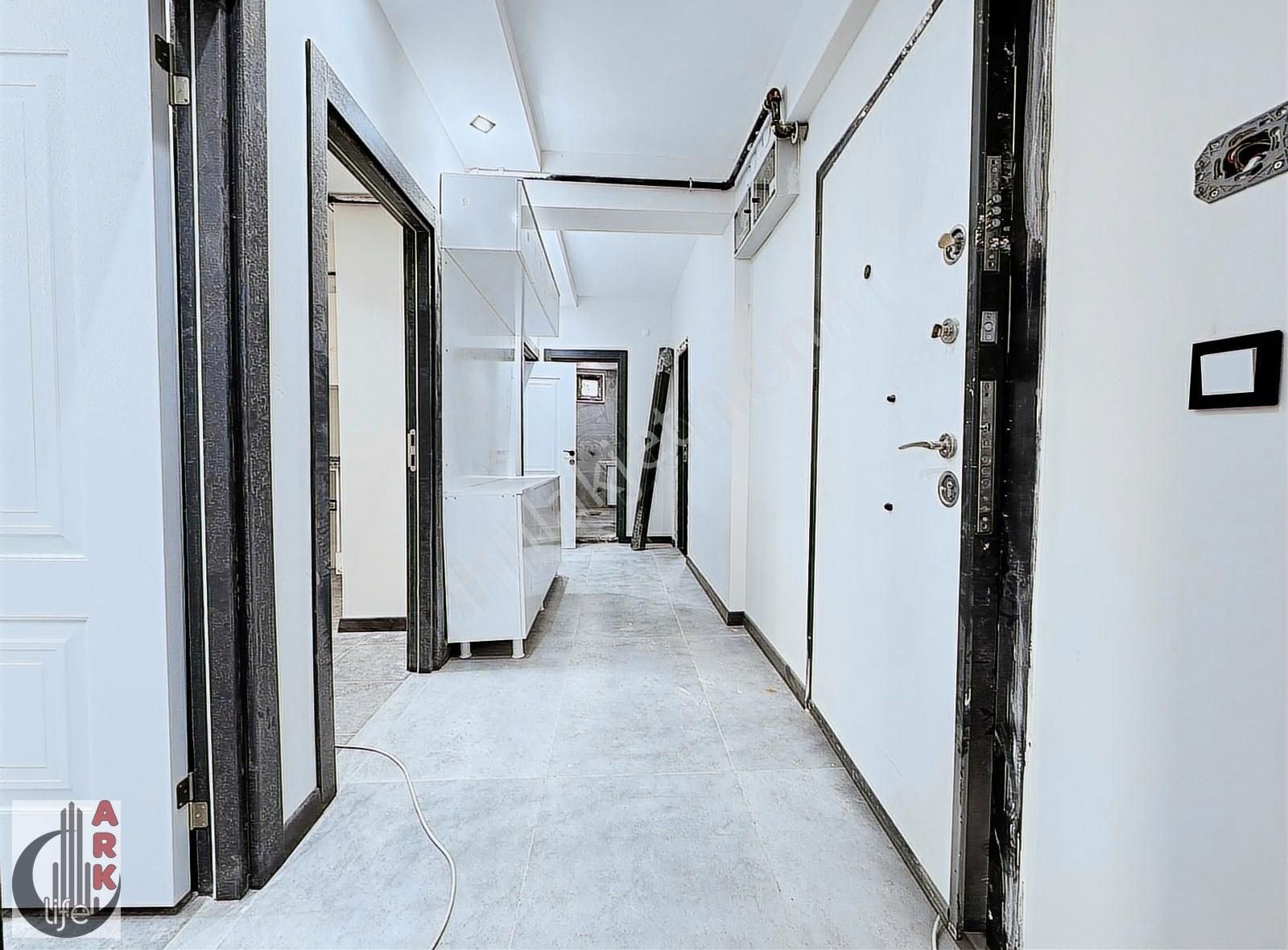 Ark Life'dan Emek Mahallesi Dilek Caddesi Yakını Sıfır 2+1 Daire