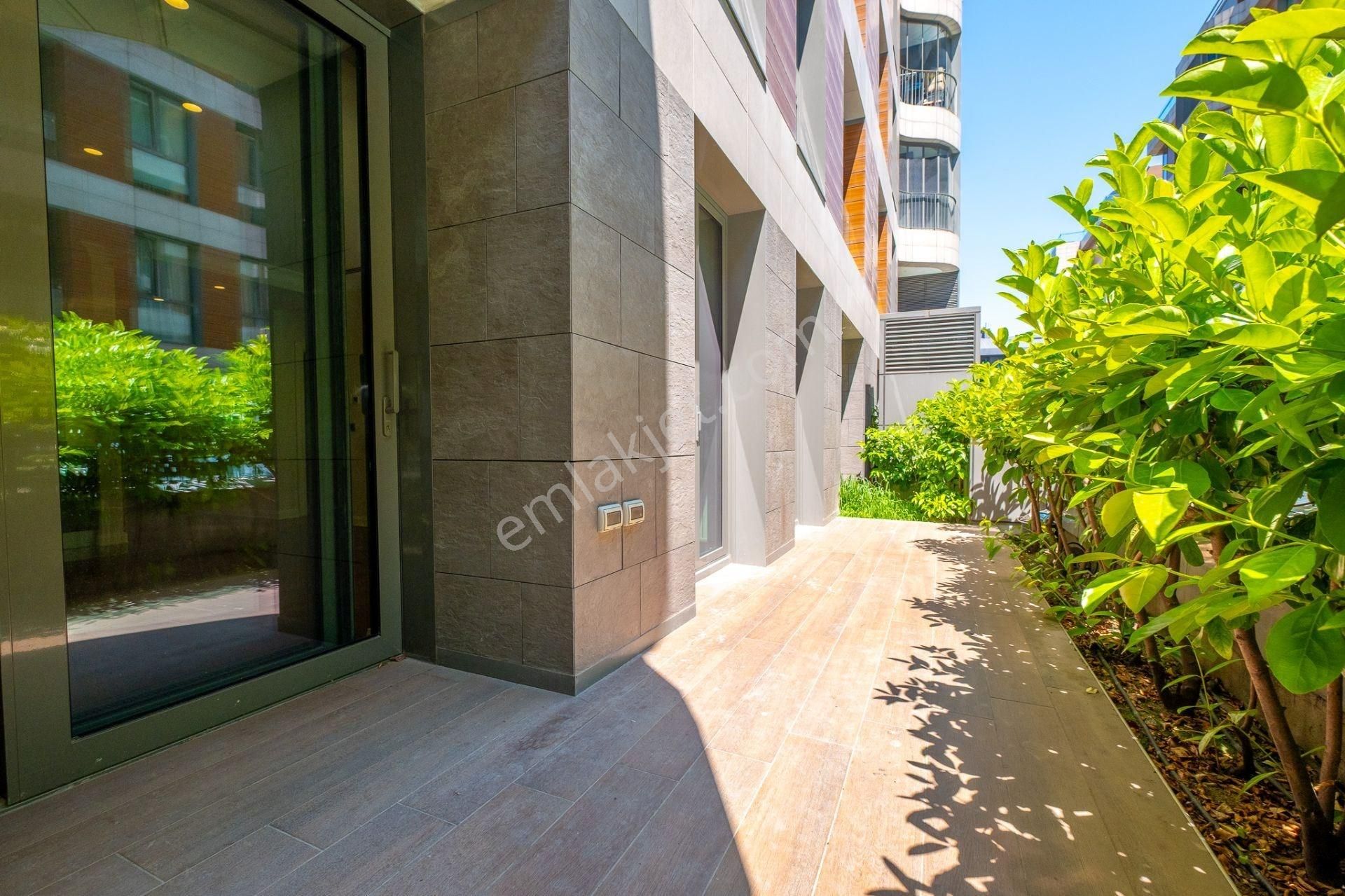 Dağıstan Gayrimenkul Koru Florya'da Tl Vadeli 6+2 Dubleks - Görsel 26