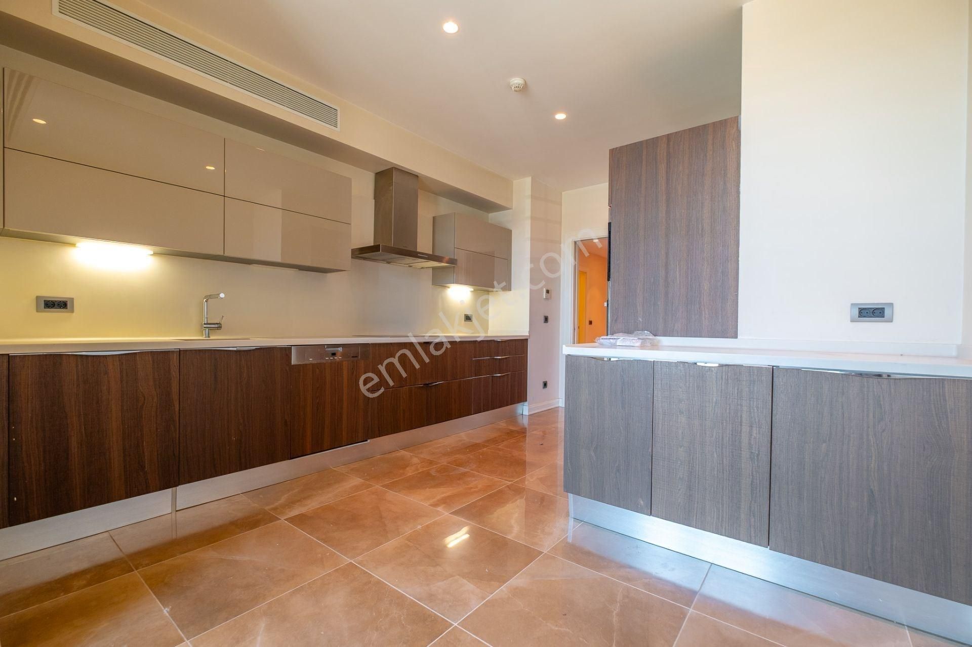 Dağıstan Gayrimenkul Koru Florya'da Tl Vadeli 6+2 Dubleks - Görsel 9