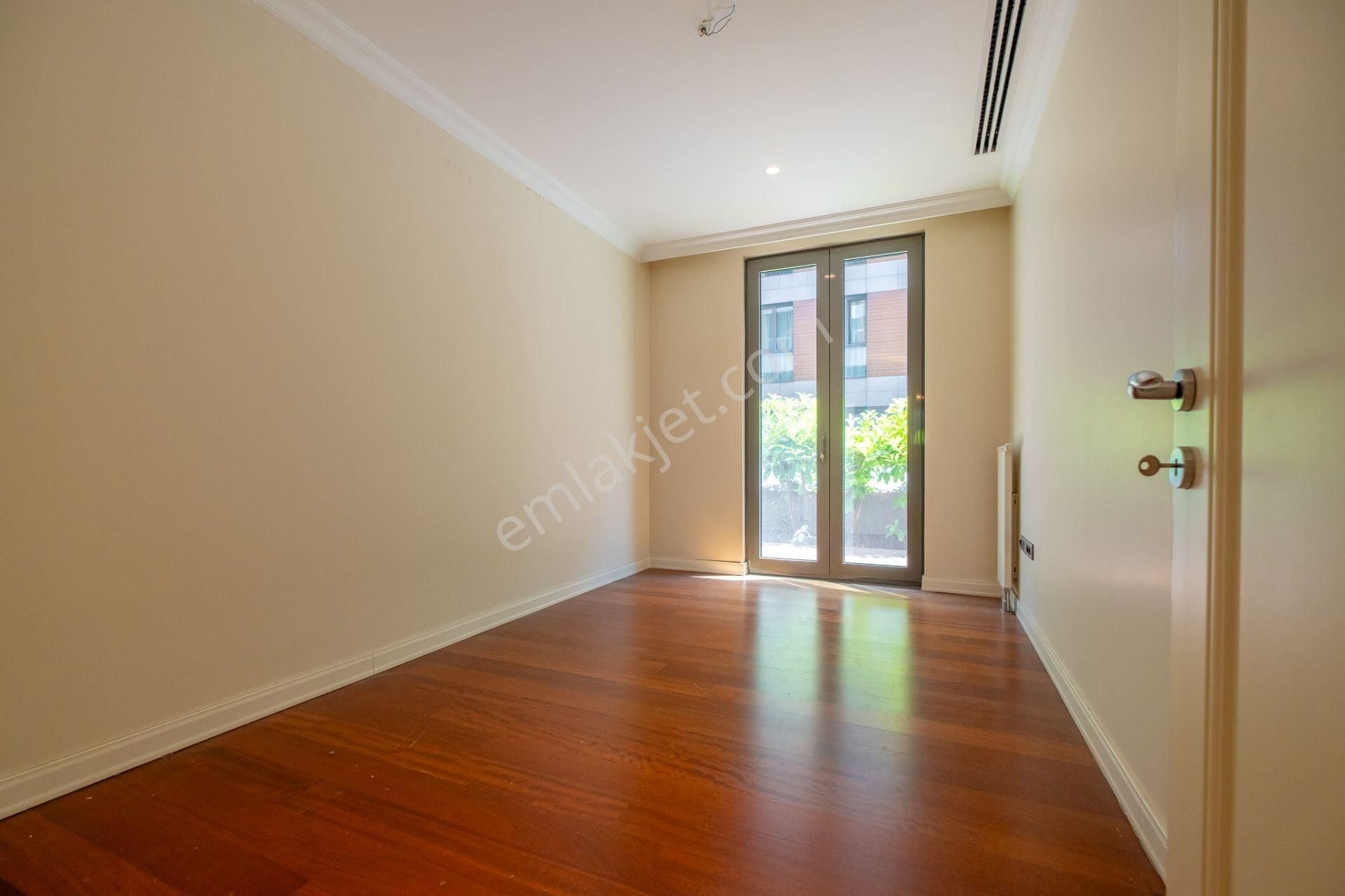 Dağıstan Gayrimenkul Koru Florya'da Tl Vadeli 6+2 Dubleks - Görsel 31