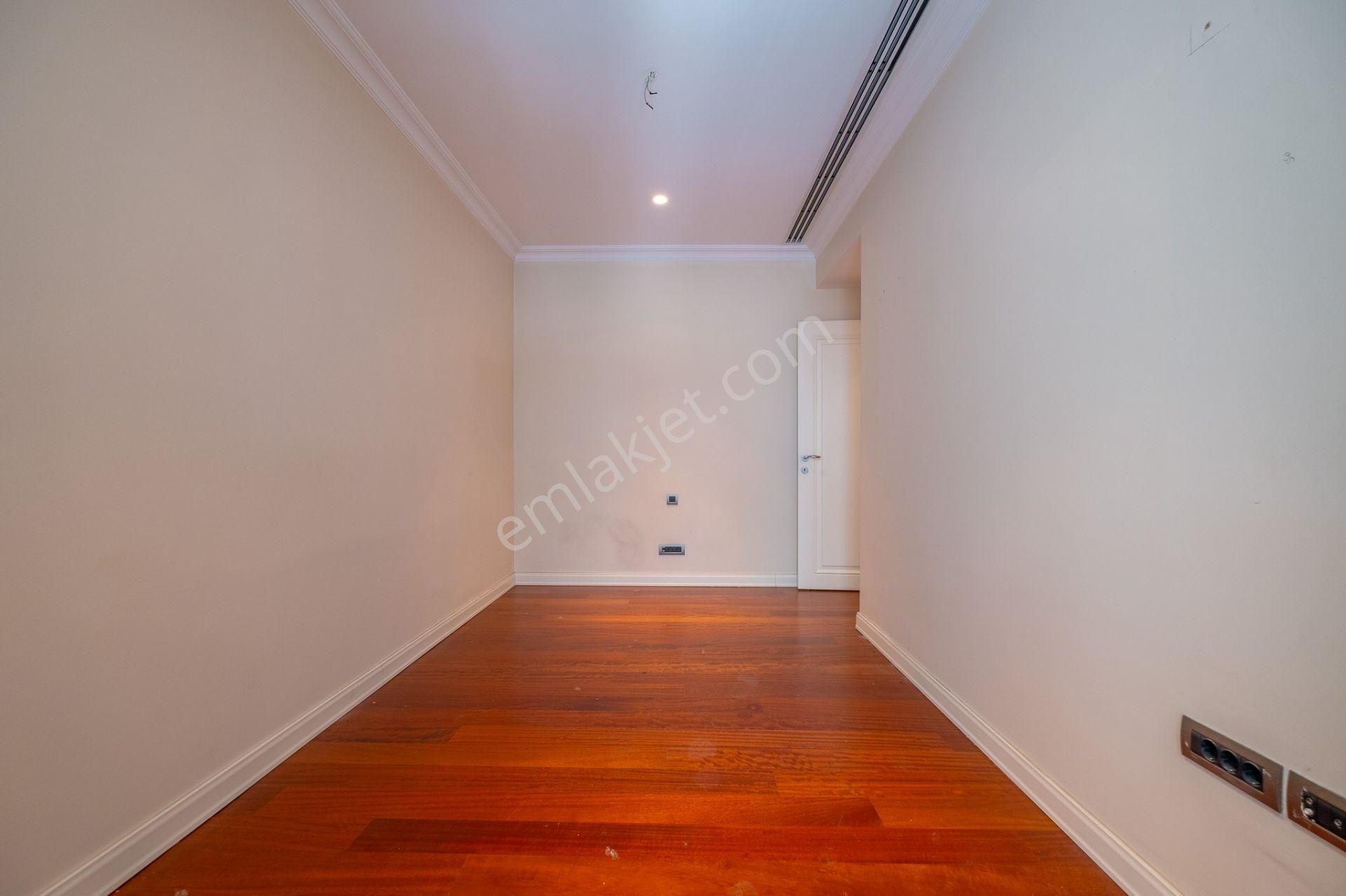 Dağıstan Gayrimenkul Koru Florya'da Tl Vadeli 6+2 Dubleks - Görsel 15