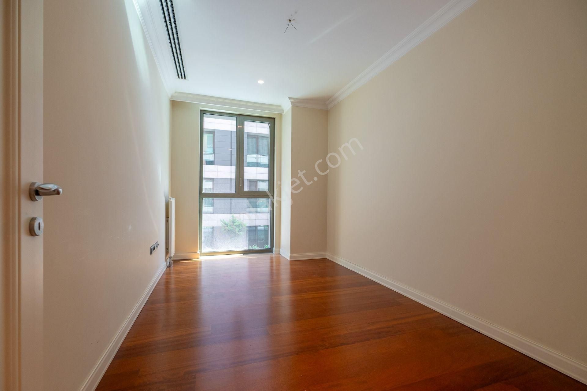 Dağıstan Gayrimenkul Koru Florya'da Tl Vadeli 6+2 Dubleks - Görsel 16