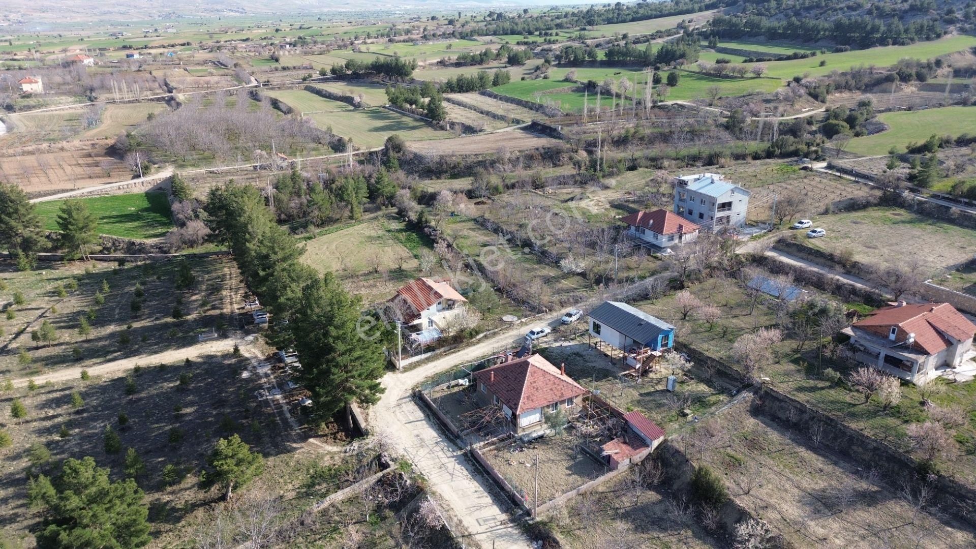 Korkuteli Yeltende Daire Takasına Açık Satılık Müstakil Çatı Katılı Ev Ve 457m2 Arsa - Görsel 7