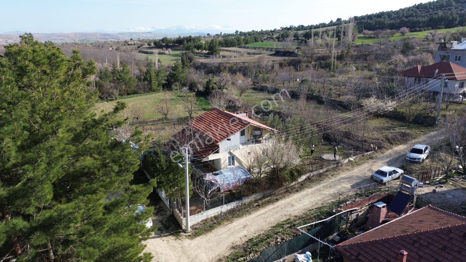 Korkuteli Yeltende Daire Takasına Açık Satılık Müstakil Çatı Katılı Ev Ve 457m2 Arsa - Görsel 13